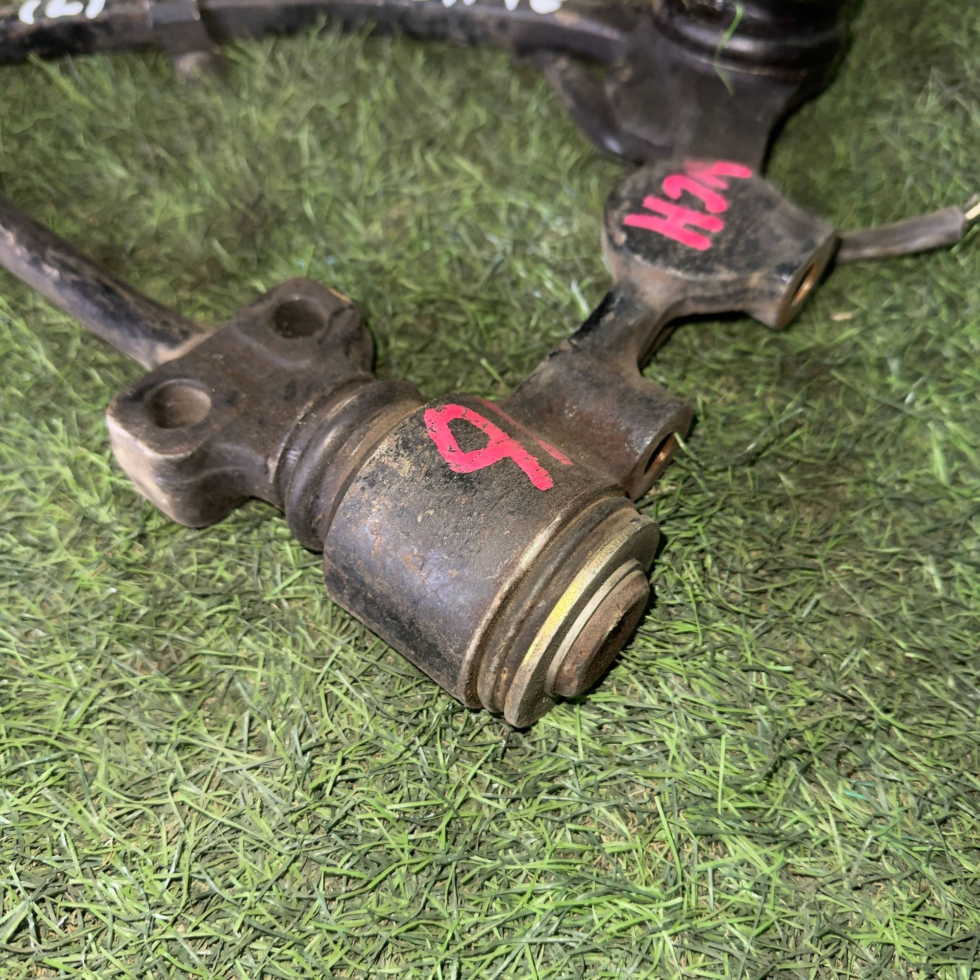 67 Рычаг передний левый верхний TOYOTA HIACE KZH106 1KZ, 7500 рублей, Невинномысск