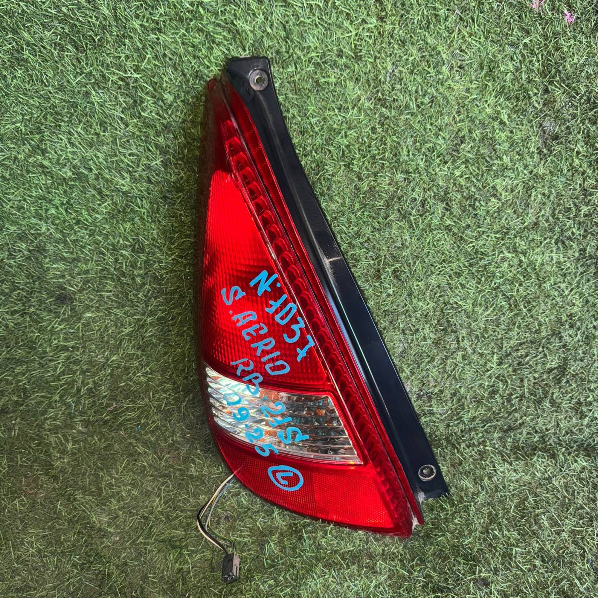 1037 Фонарь задний левый SUZUKI AERIO RB21S, 4500 рублей, Невинномысск