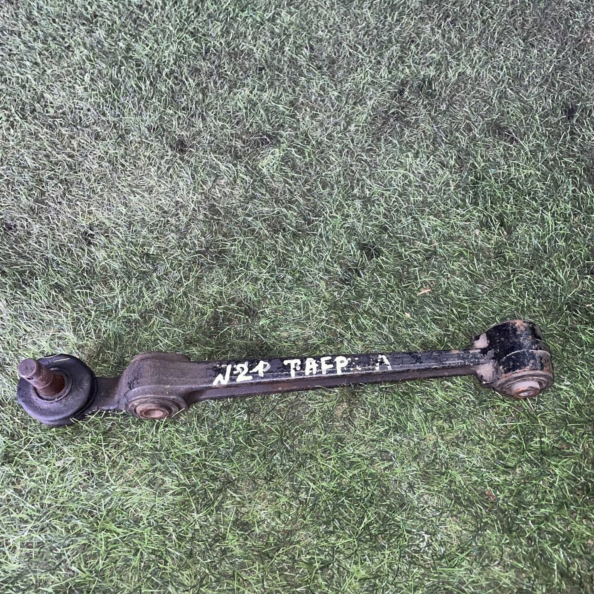 20 Рычаг задний левый нижний Mazda Millenia TAFP, 5000 рублей, Невинномысск