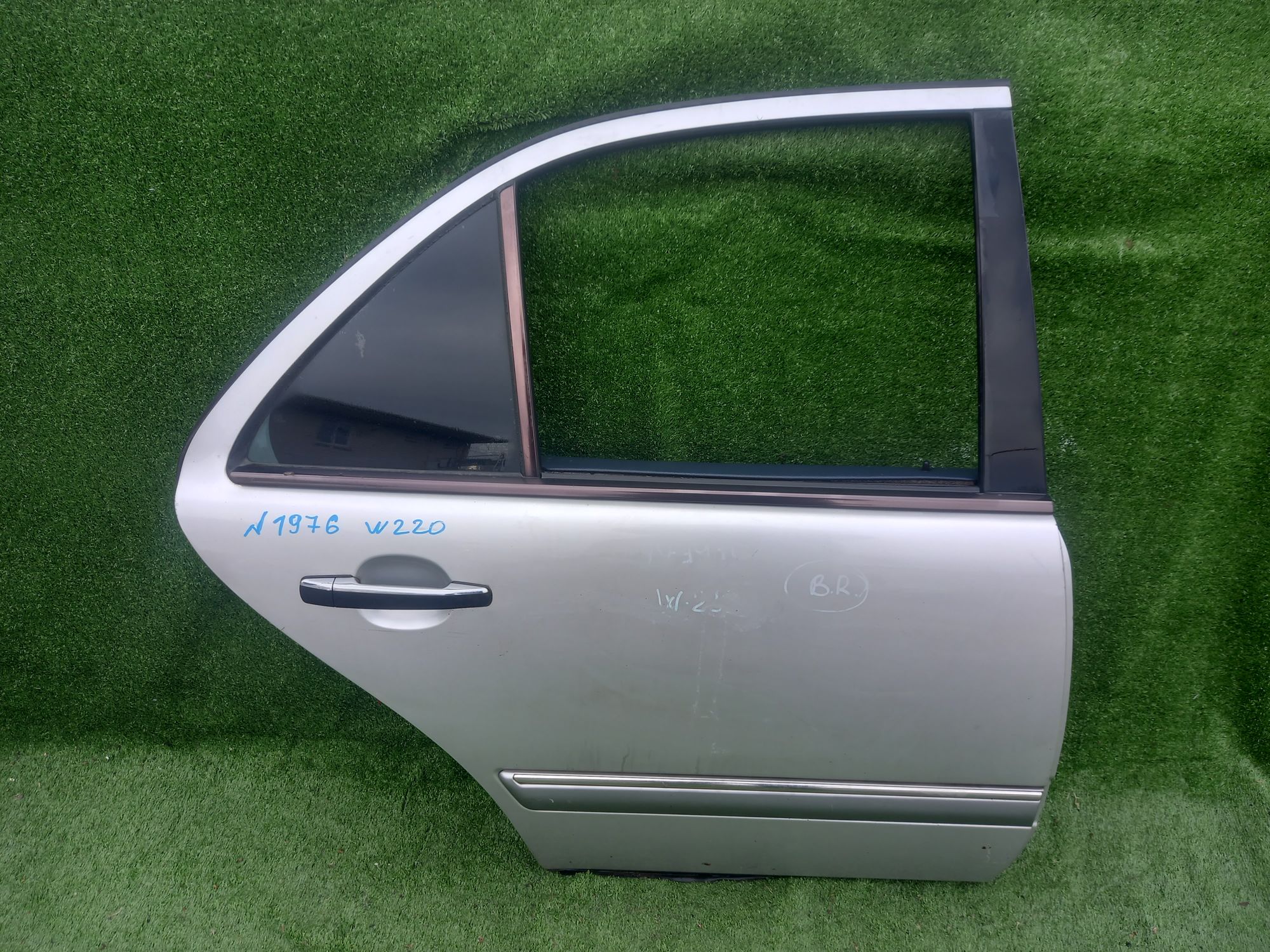 1976 дверь на MERCEDES-BENZ W220, 19500 рублей, Невинномысск