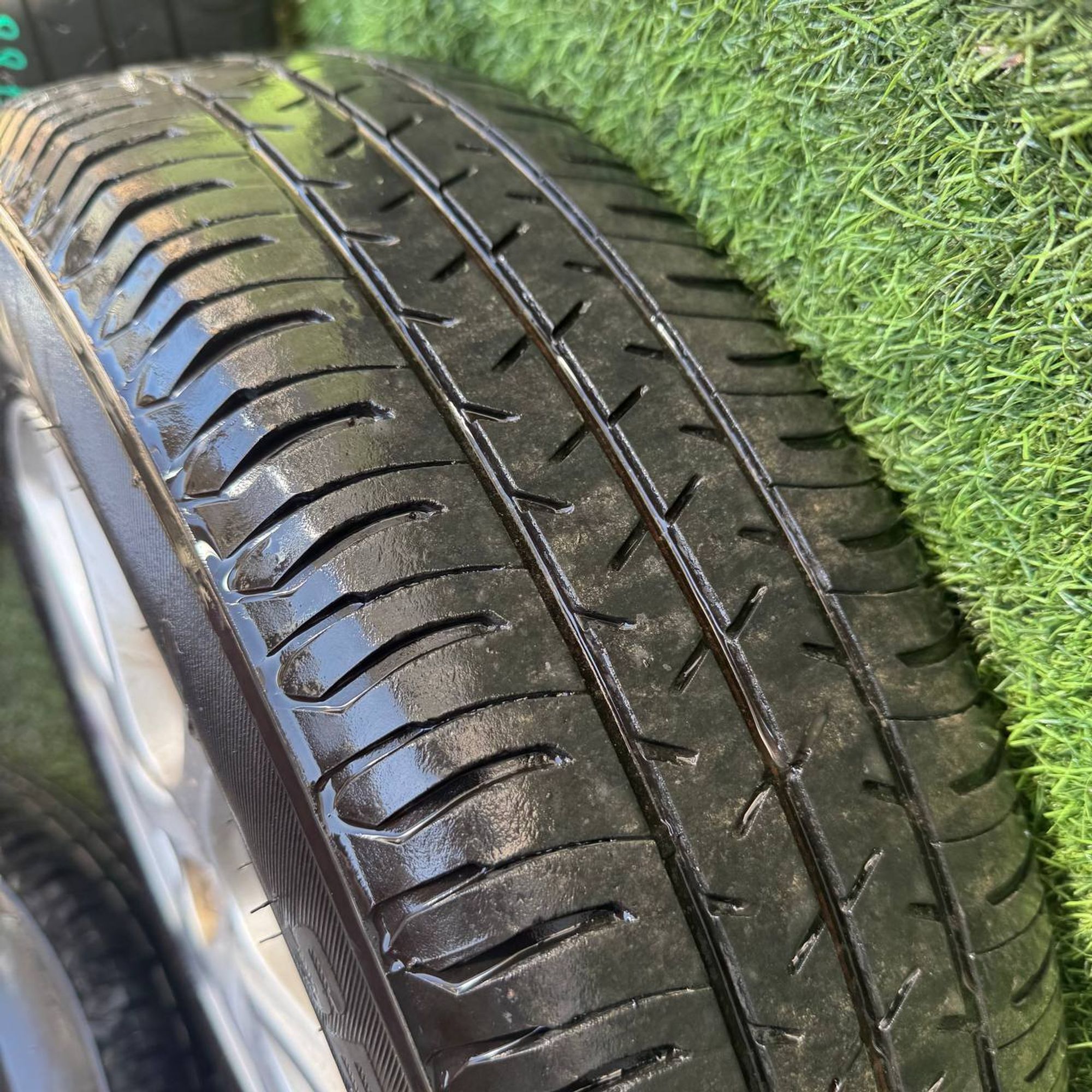 https://ycs.partsauto.market/partsauto-images/thmbs/userImages/772e461030aea93f4dbb6447c0f924d3/part/d652a347-c1fa-43fb-b5f7-2f42b0e8f4b0_1742896160246.jpg