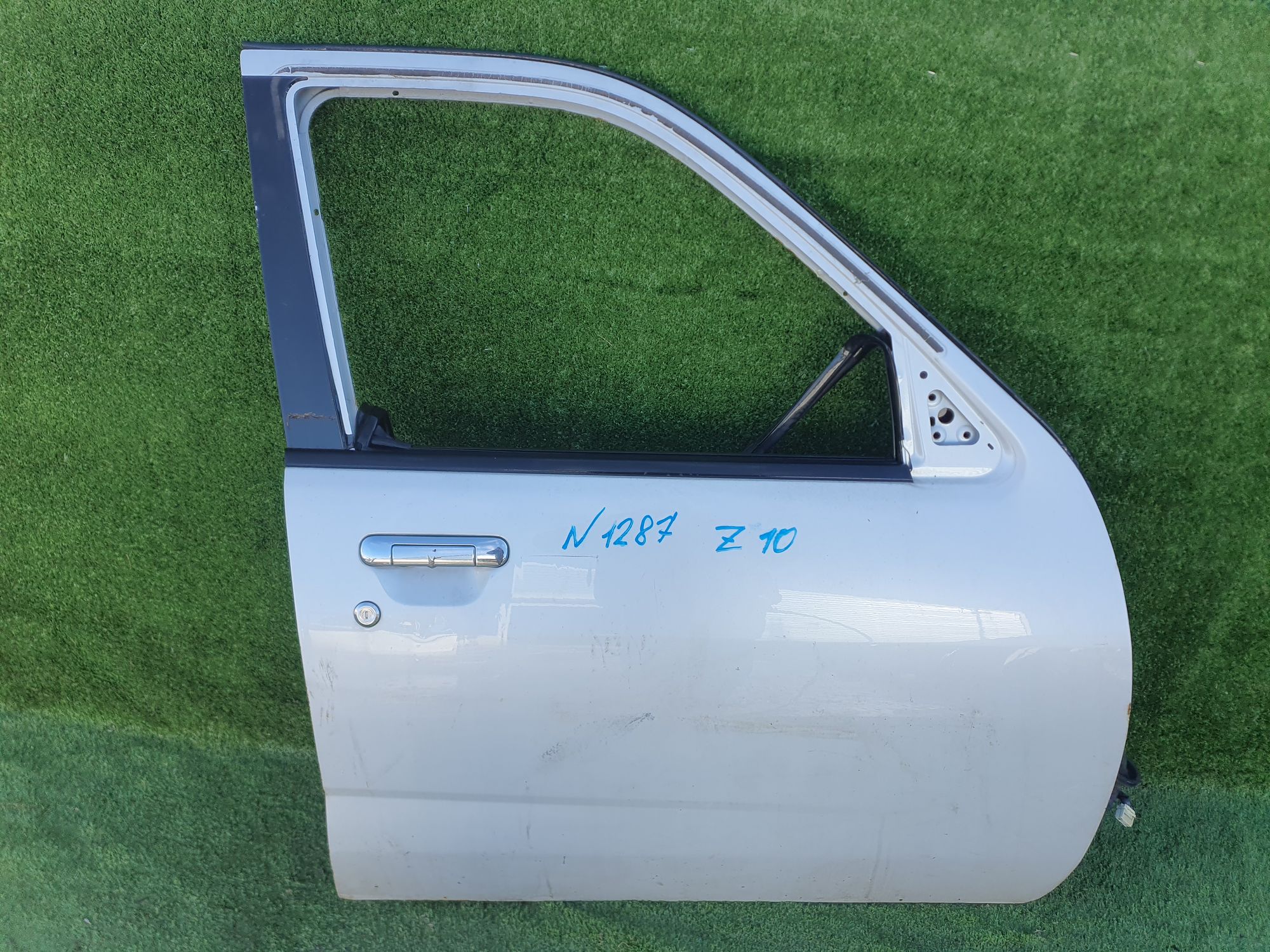 1287 дверь F/R на NISSAN CUBE Z10, 6500 рублей, Невинномысск