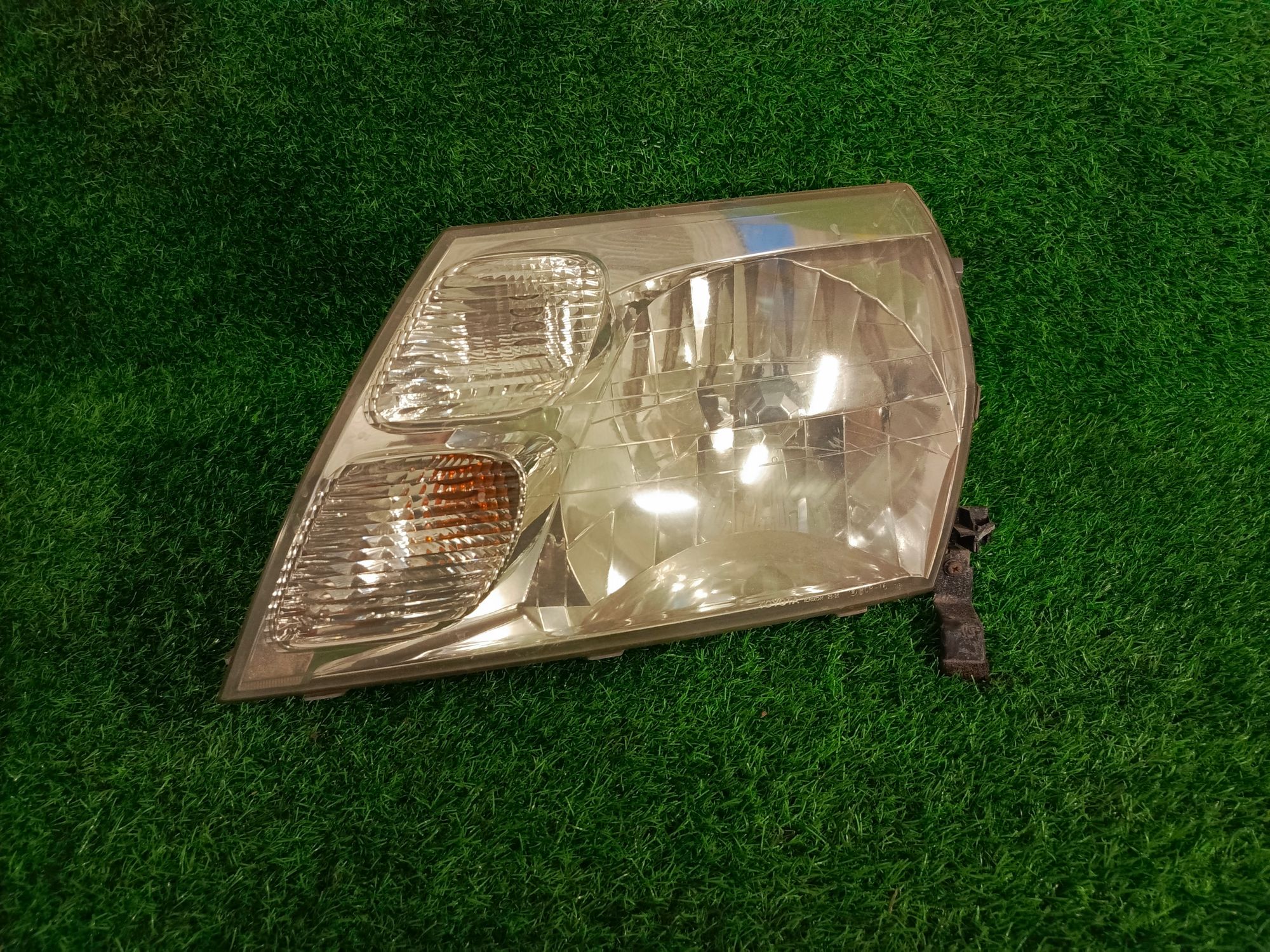627 фара левая на TOYOTA GRAND HIACE, 5500 рублей, Невинномысск