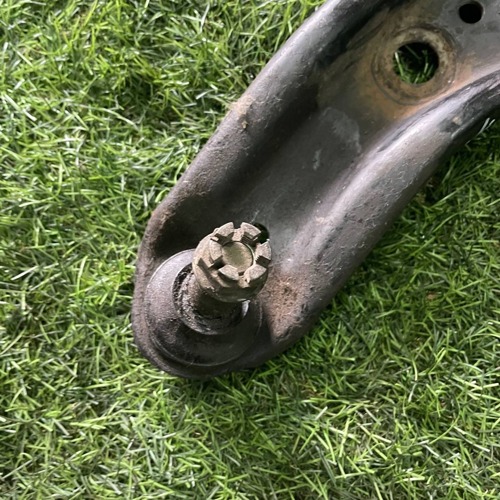 176 Рычаг передний левый нижний TOYOTA SIENTA NCP81, 1 рублей, Невинномысск