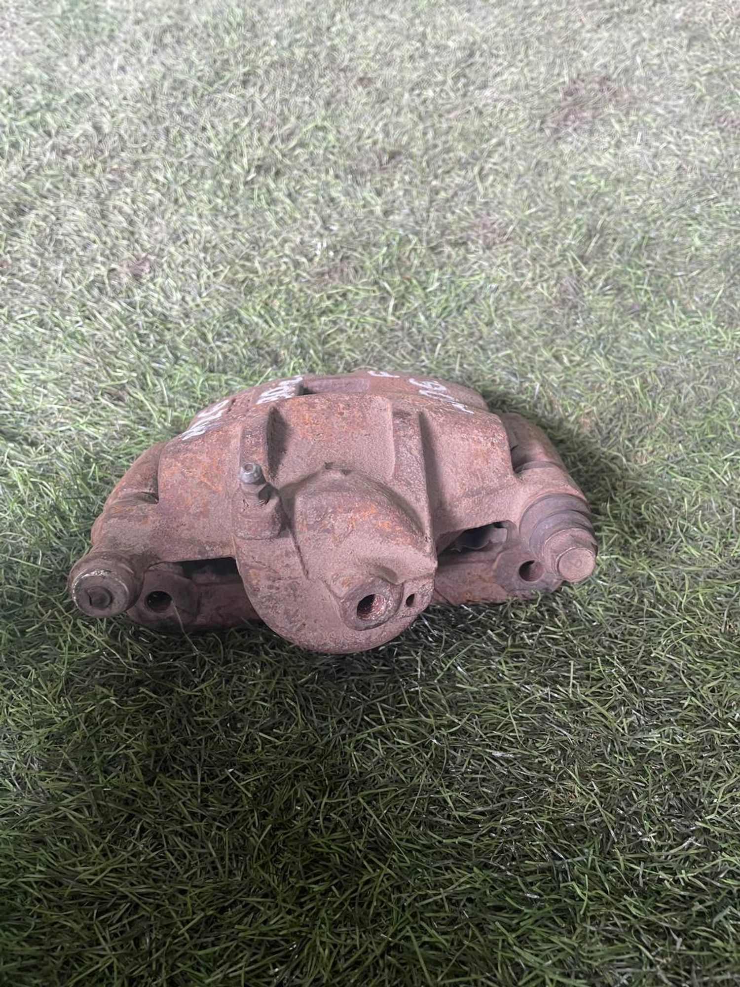 406 Суппорт тормозной передний правый MAZDA 626 GE, 3000 рублей, Невинномысск