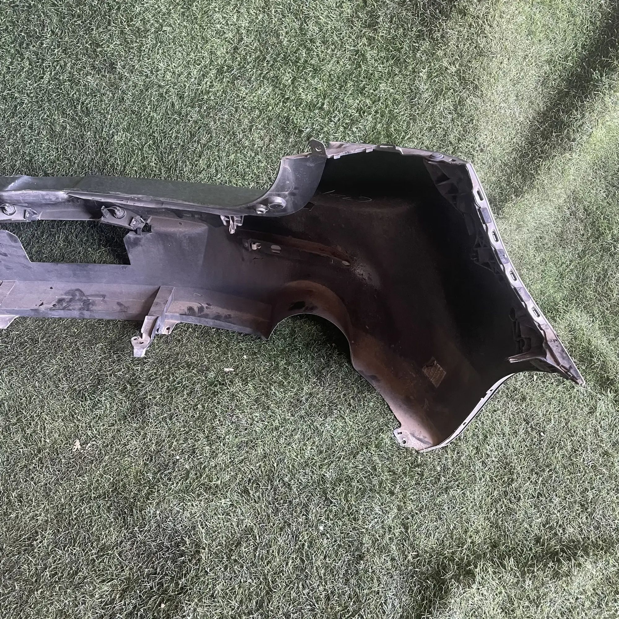 https://ycs.partsauto.market/partsauto-images/thmbs/userImages/772e461030aea93f4dbb6447c0f924d3/part/d76172ba-6871-469e-8974-a46d4fc90f19_1776773440186.jpg