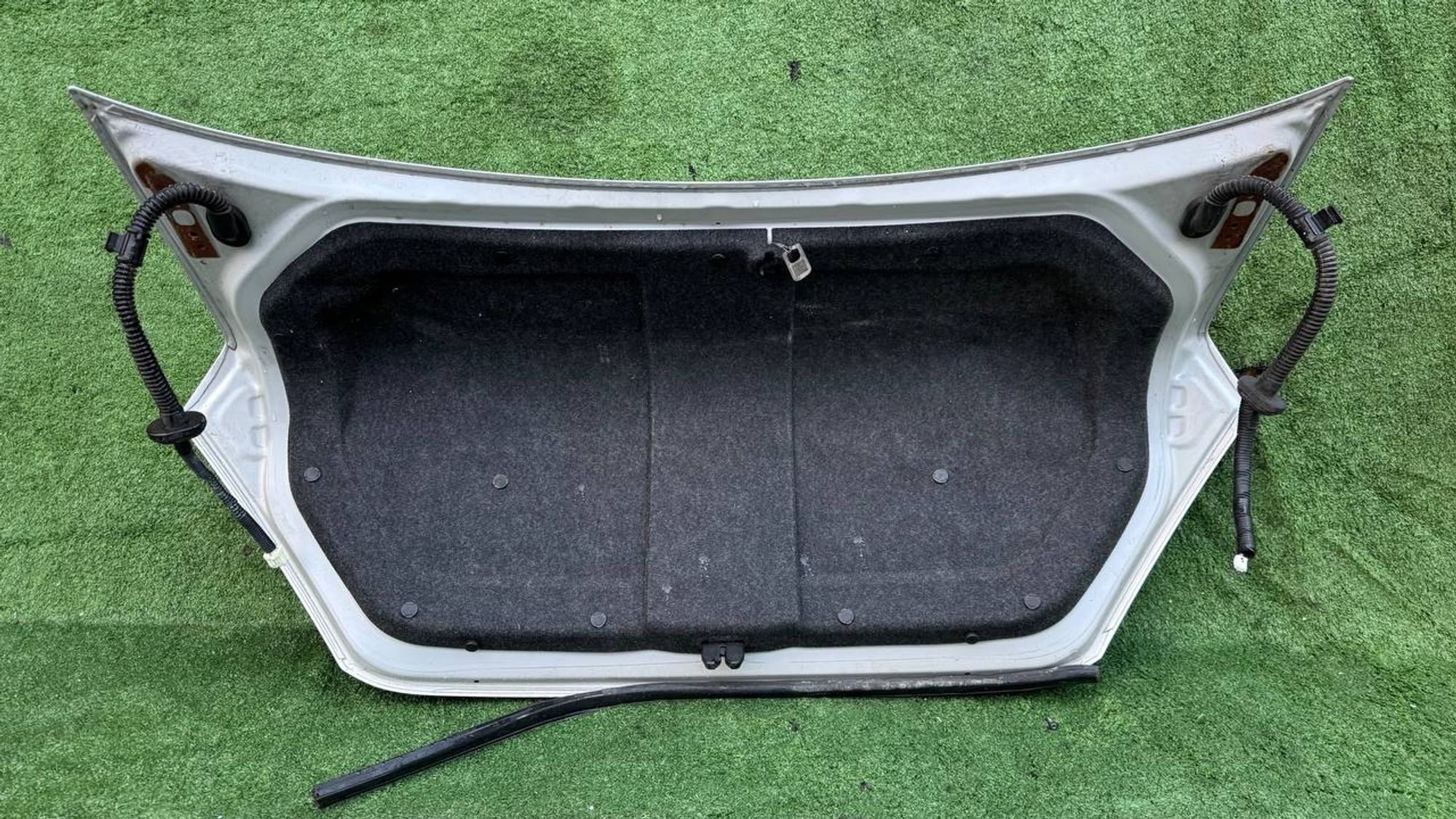 https://ycs.partsauto.market/partsauto-images/thmbs/userImages/772e461030aea93f4dbb6447c0f924d3/part/d78bc9c6-fc4f-41b6-958f-b6cdcd26dc10_1733146702211.jpg