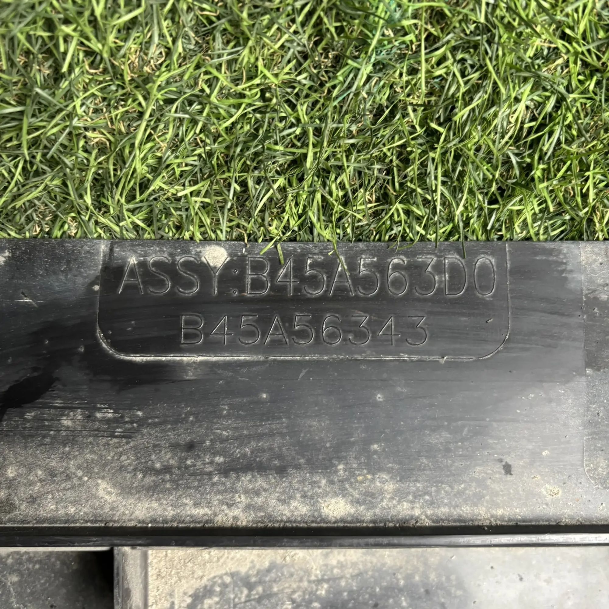 https://ycs.partsauto.market/partsauto-images/thmbs/userImages/772e461030aea93f4dbb6447c0f924d3/part/d816a0d3-87c7-4d48-9d1b-123018cf9f13_1777278473243.jpg