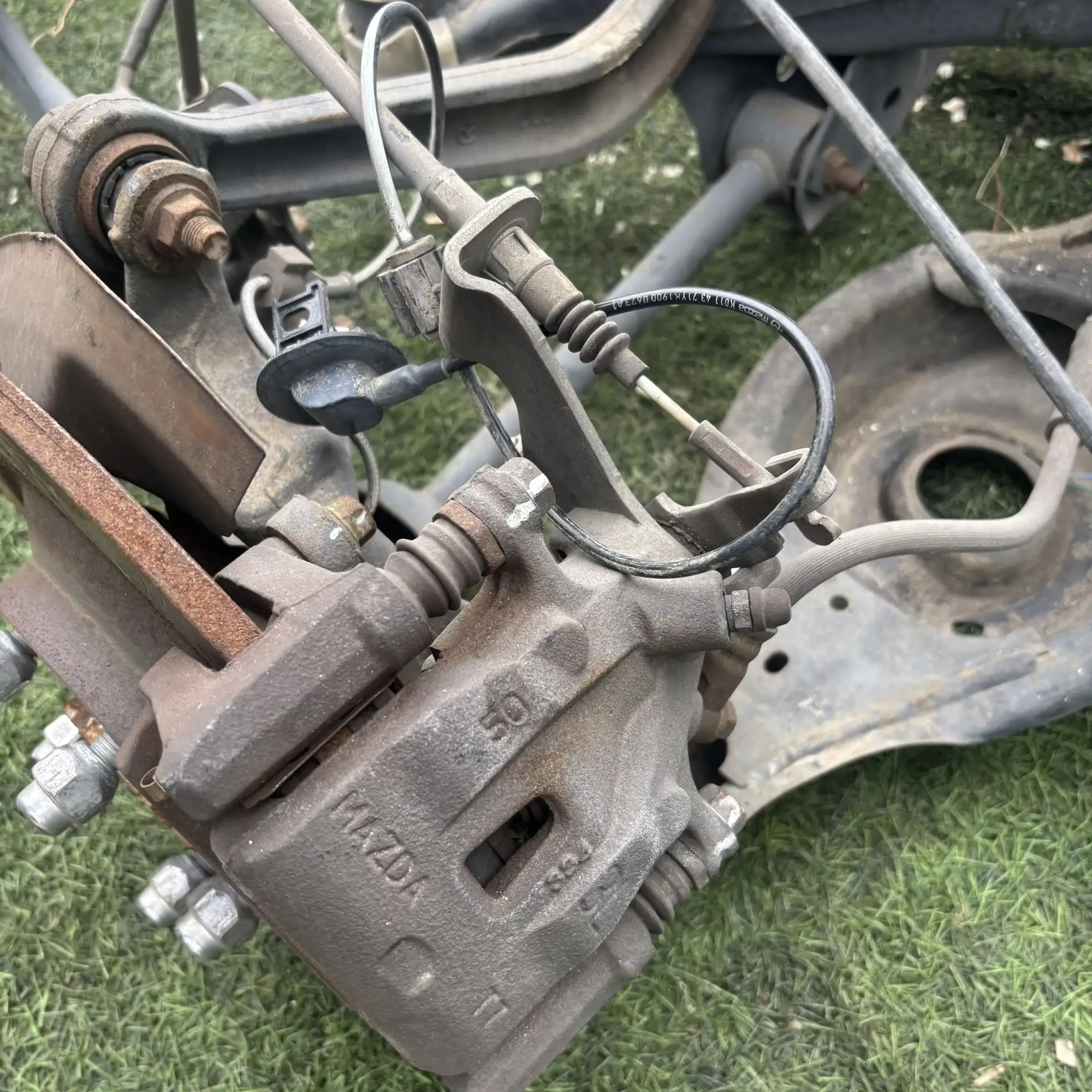 https://ycs.partsauto.market/partsauto-images/thmbs/userImages/772e461030aea93f4dbb6447c0f924d3/part/d81e2ea6-4671-4eb2-95a5-f0f64aabcc06_1777028908669.jpg