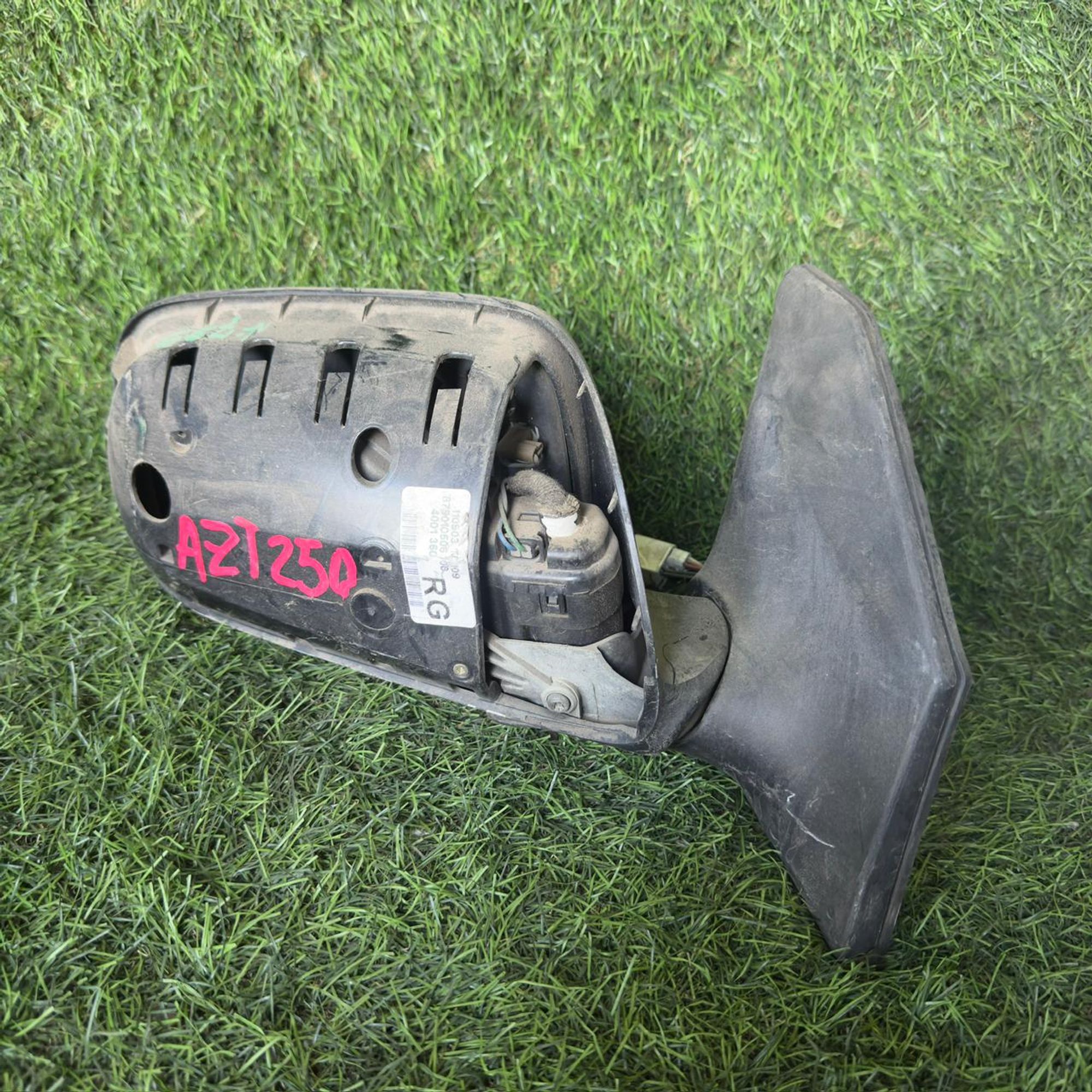 799 Зеркало боковое правое TOYOTA AVENSIS AZT250, 5000 рублей, Невинномысск