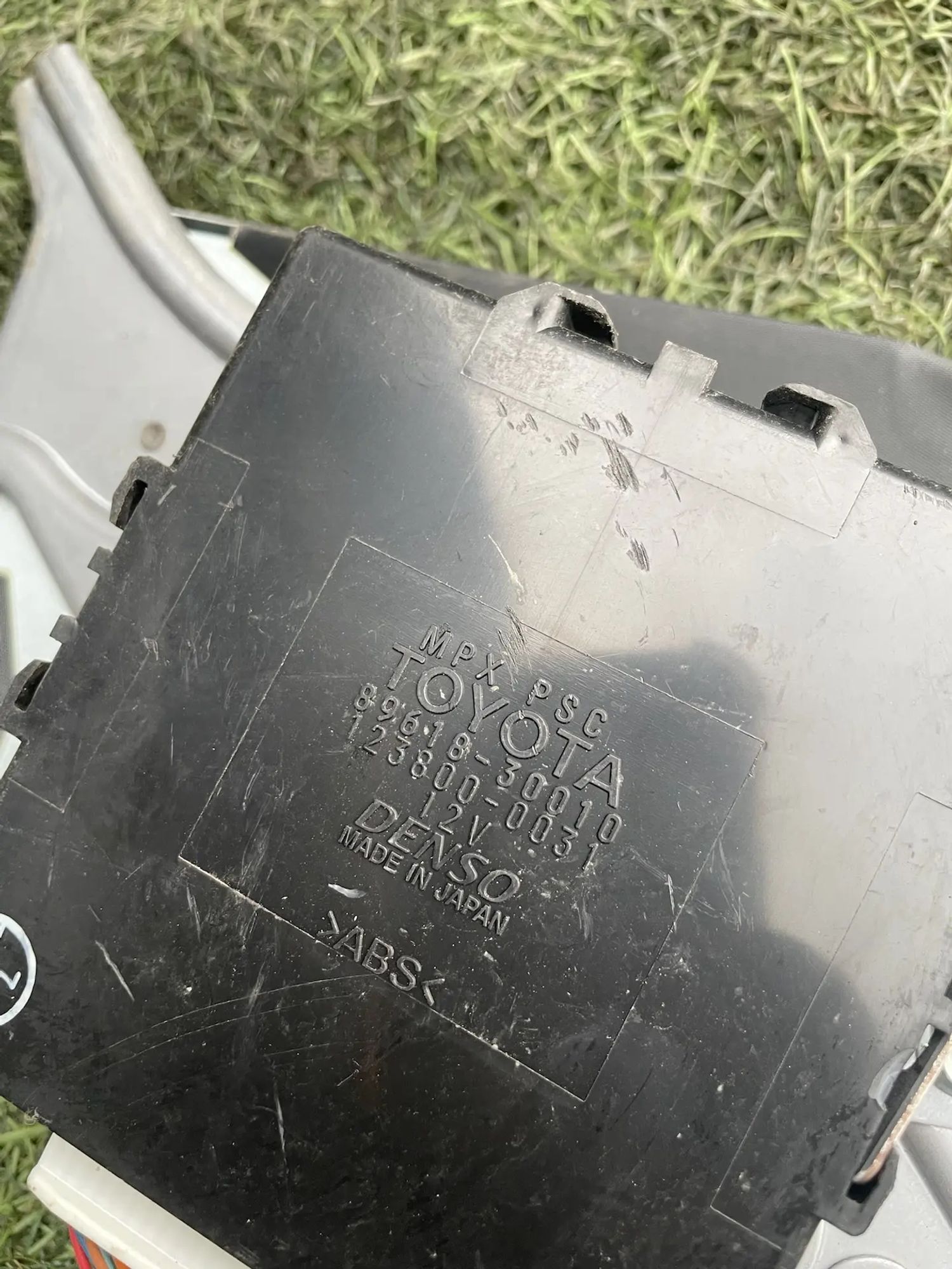 https://ycs.partsauto.market/partsauto-images/thmbs/userImages/772e461030aea93f4dbb6447c0f924d3/part/d88b3359-4ed4-4fb3-8d4a-4a8f1a5e286e_1779107895524.jpg