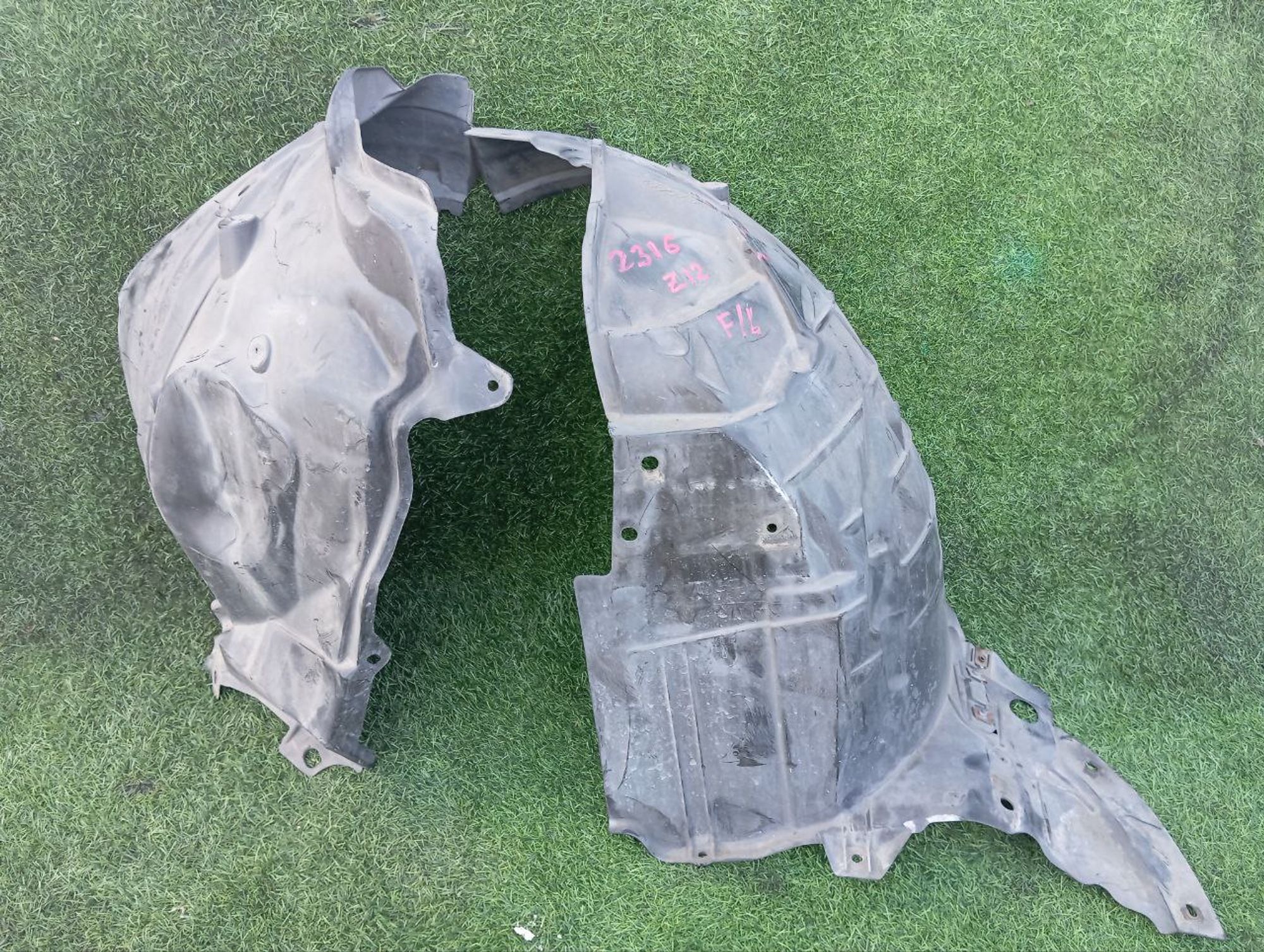 https://ycs.partsauto.market/partsauto-images/thmbs/userImages/772e461030aea93f4dbb6447c0f924d3/part/d88f1208-213d-43ee-96fa-95345c414f9e_1736428241209.jpg