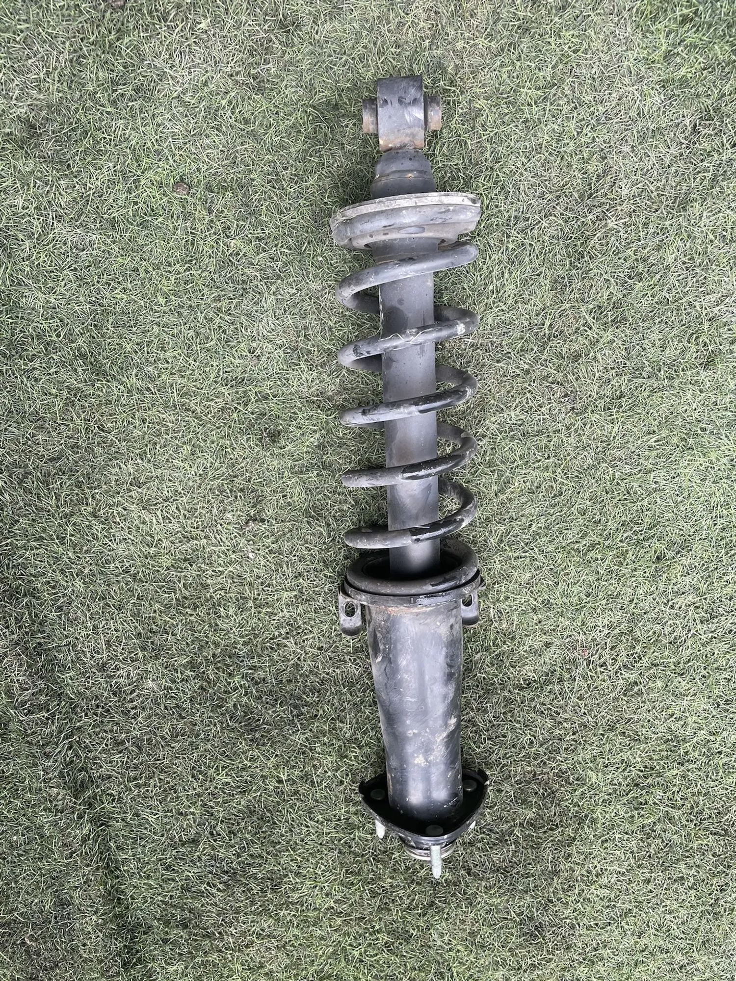https://ycs.partsauto.market/partsauto-images/thmbs/userImages/772e461030aea93f4dbb6447c0f924d3/part/d899a6af-4b11-4f52-87a4-91732bf713e4_1779174419174.jpg