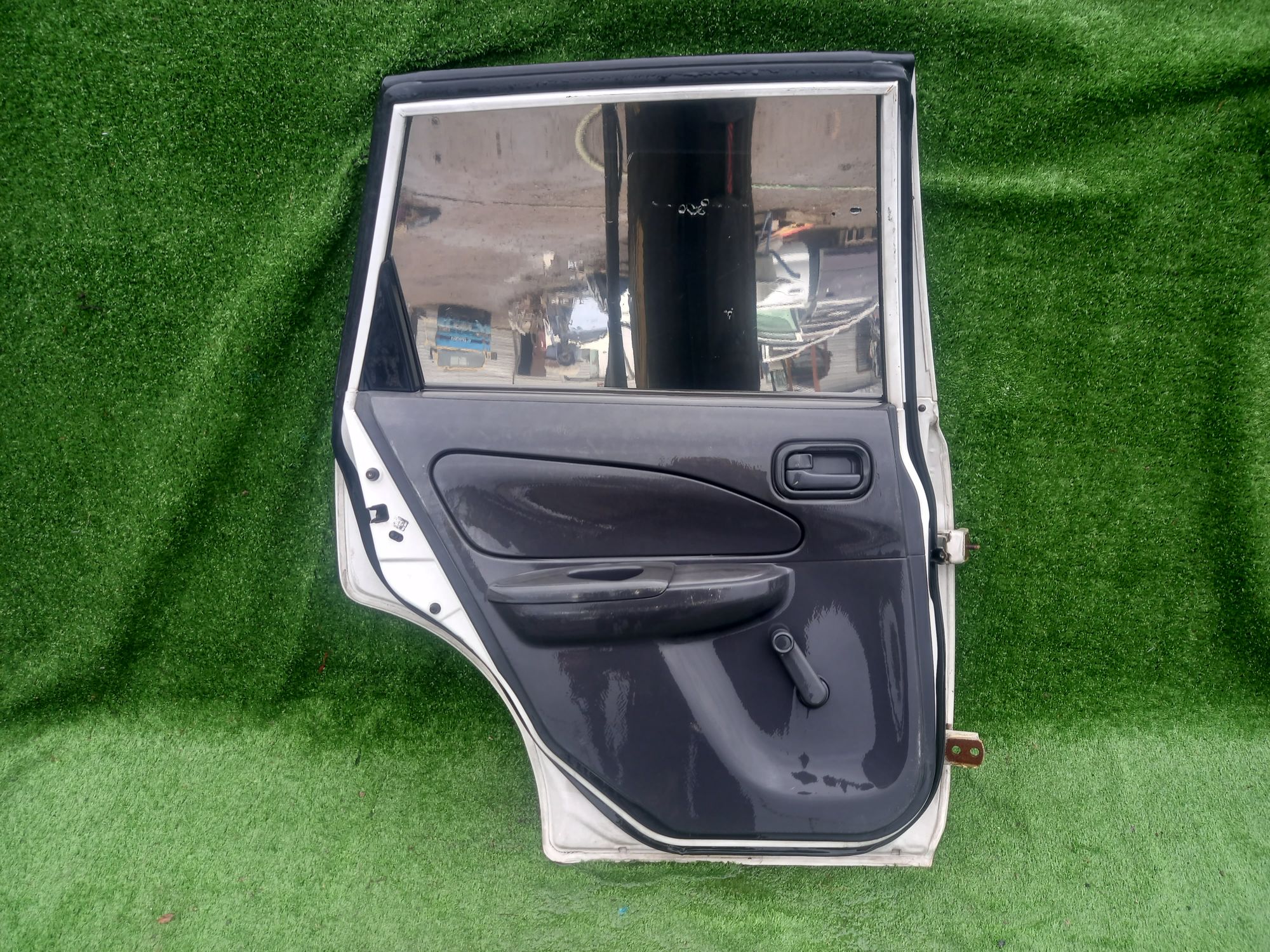 518 дверь на NISSAN WINGROAD Y11, 9500 рублей, Невинномысск