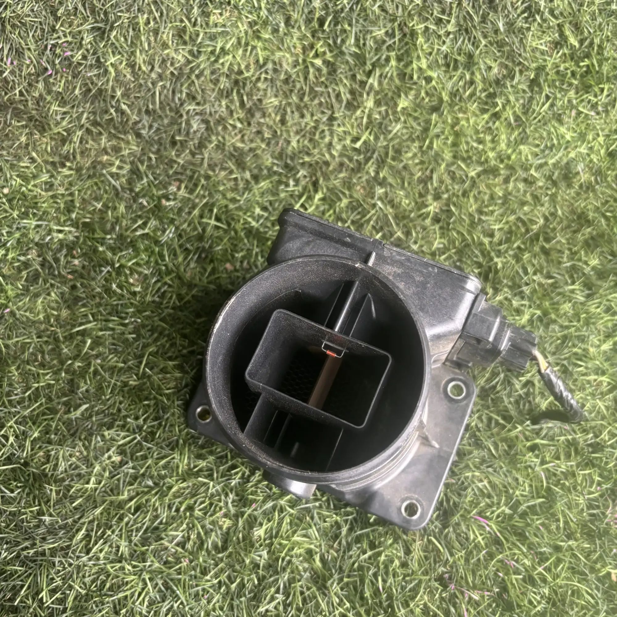 https://ycs.partsauto.market/partsauto-images/thmbs/userImages/772e461030aea93f4dbb6447c0f924d3/part/d98c698a-4673-4df1-b2db-a1c09e2b03a2_1776770141933.jpg