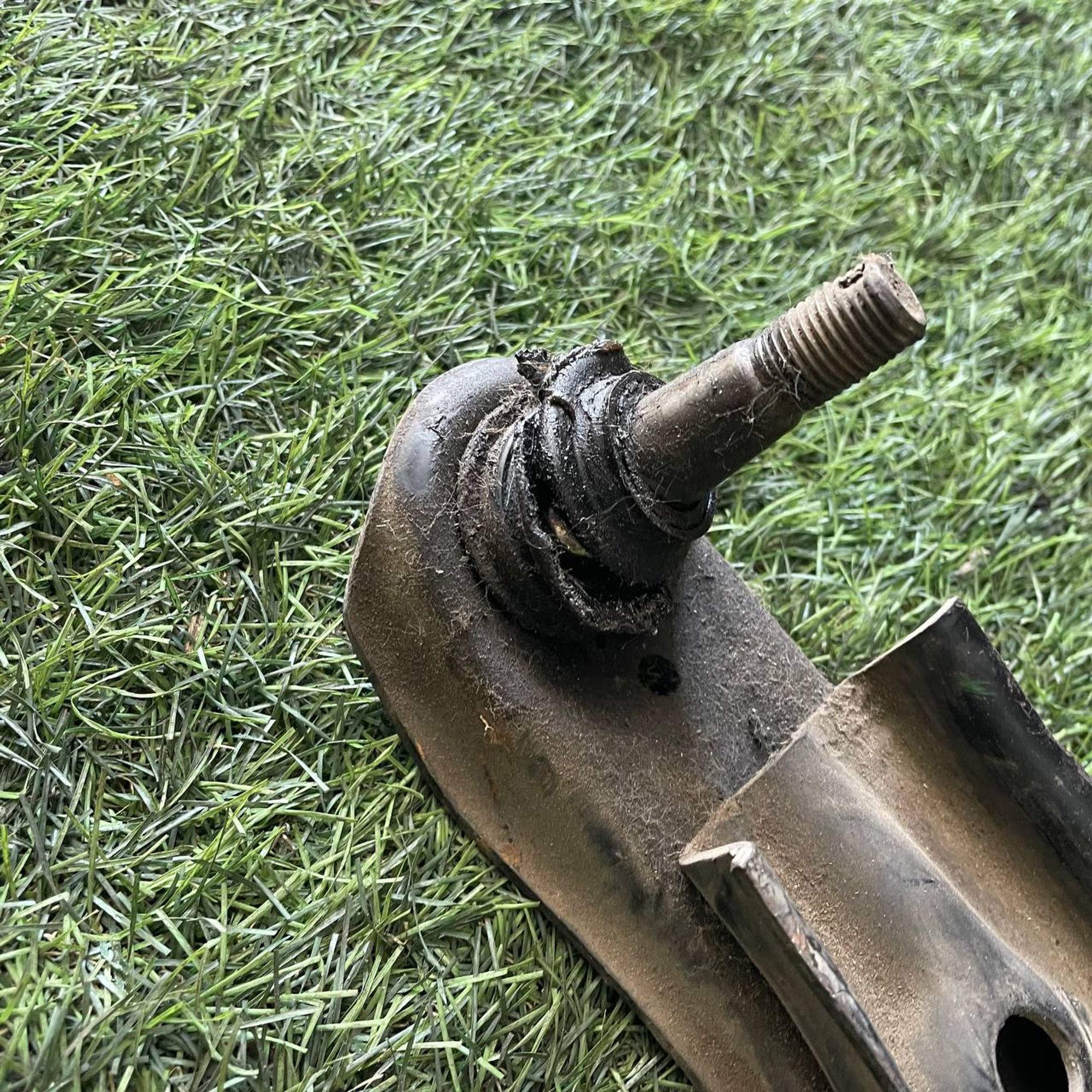 244 Рычаг передний левый нижний NISSAN BLUEBIRD U14, 1 рублей, Невинномысск