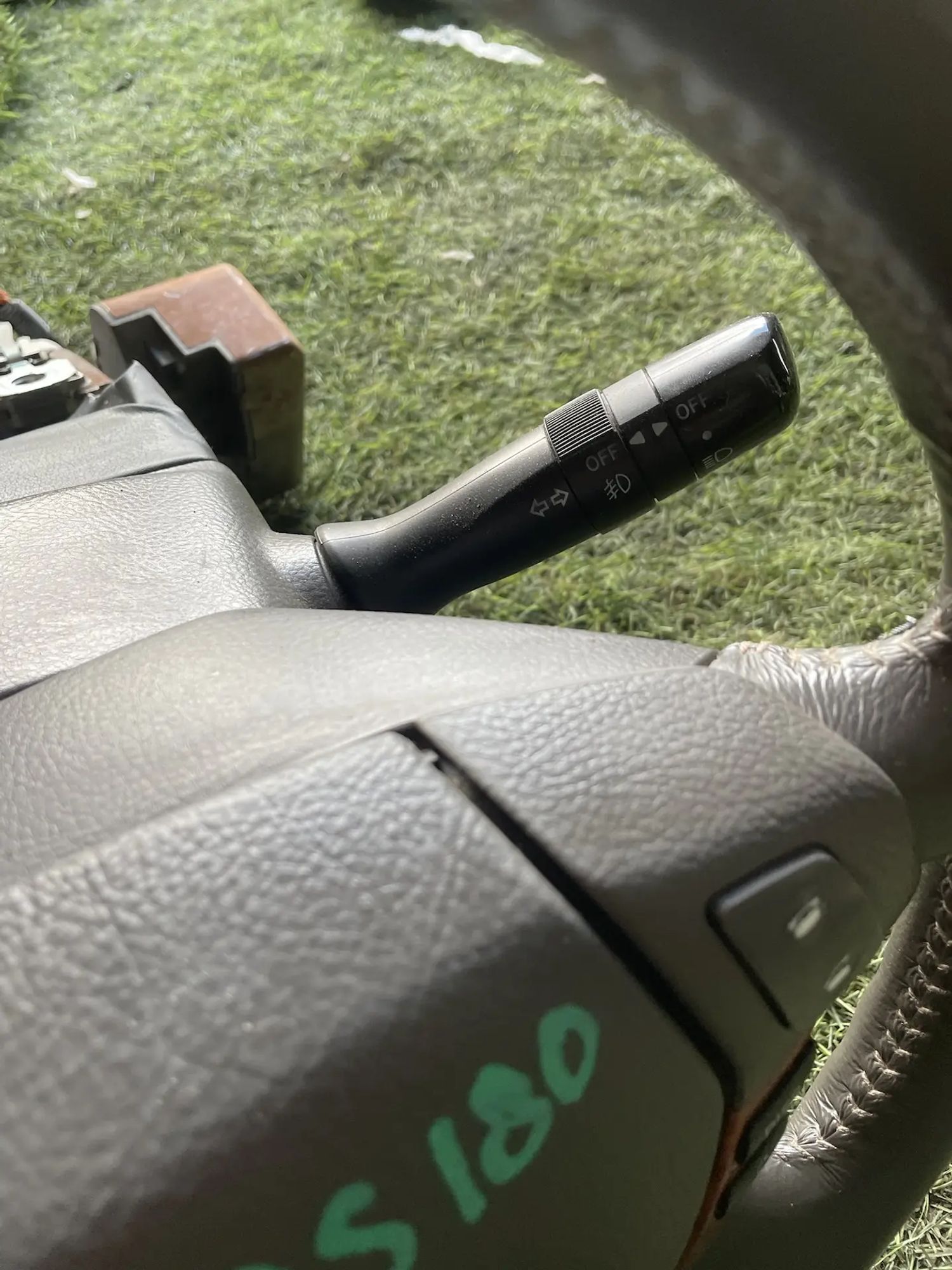 https://ycs.partsauto.market/partsauto-images/thmbs/userImages/772e461030aea93f4dbb6447c0f924d3/part/da61673d-1f5d-40e8-8ba6-adf0c993025d_1778679013738.jpg