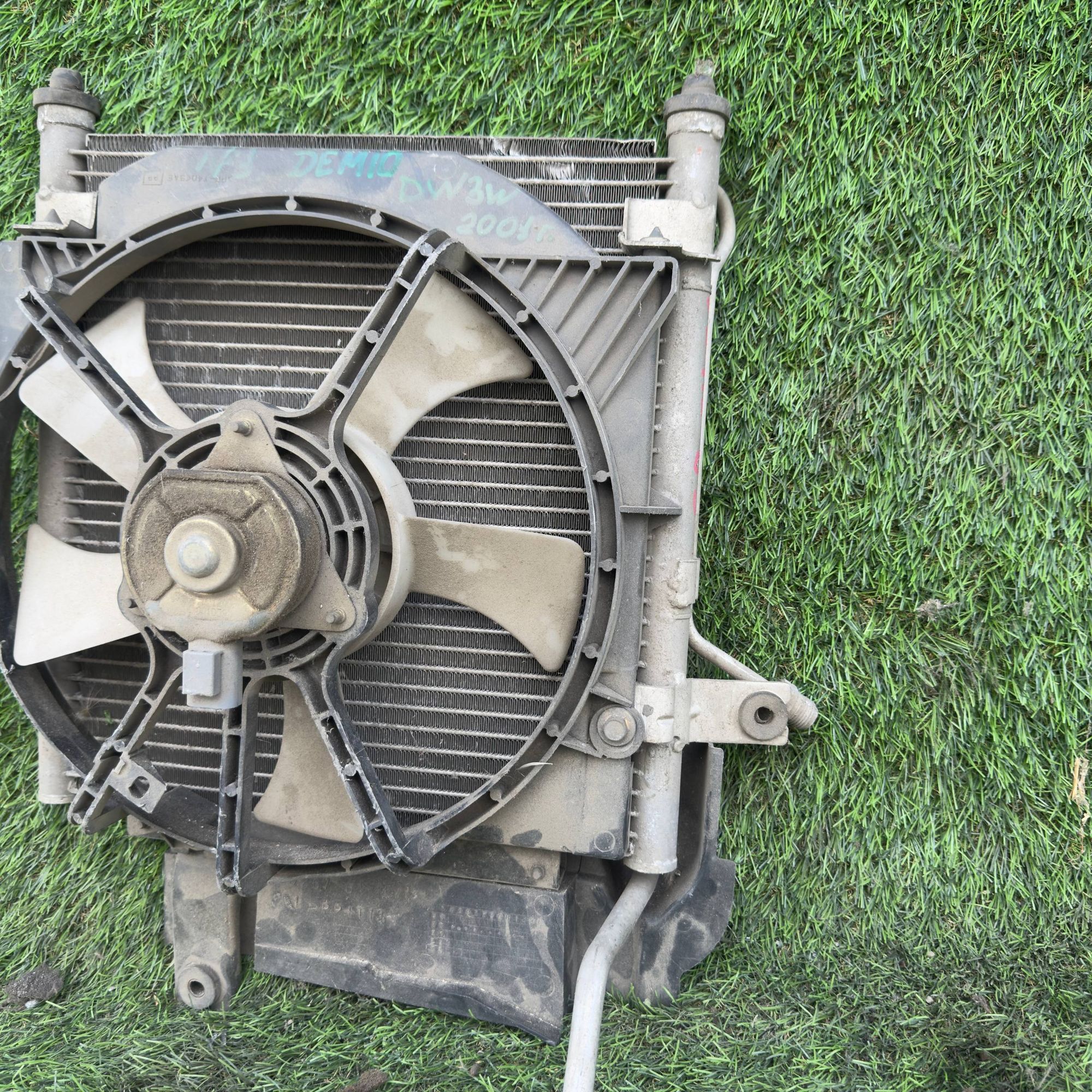 1 Радиатор кондиционера MAZDA DEMIO DW3W, 5500 рублей, Невинномысск