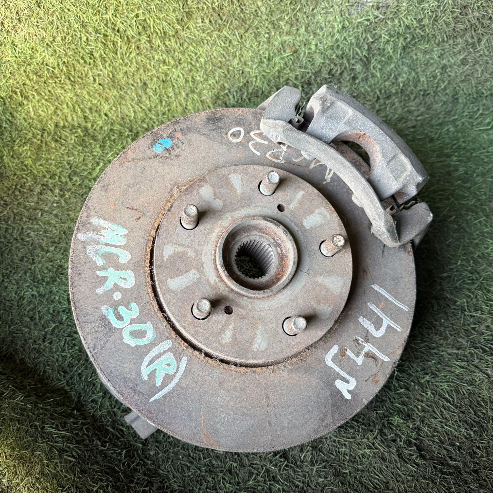 441 Ступица передняя правая TOYOTA ESTIMA ACR30, 6000 рублей, Невинномысск