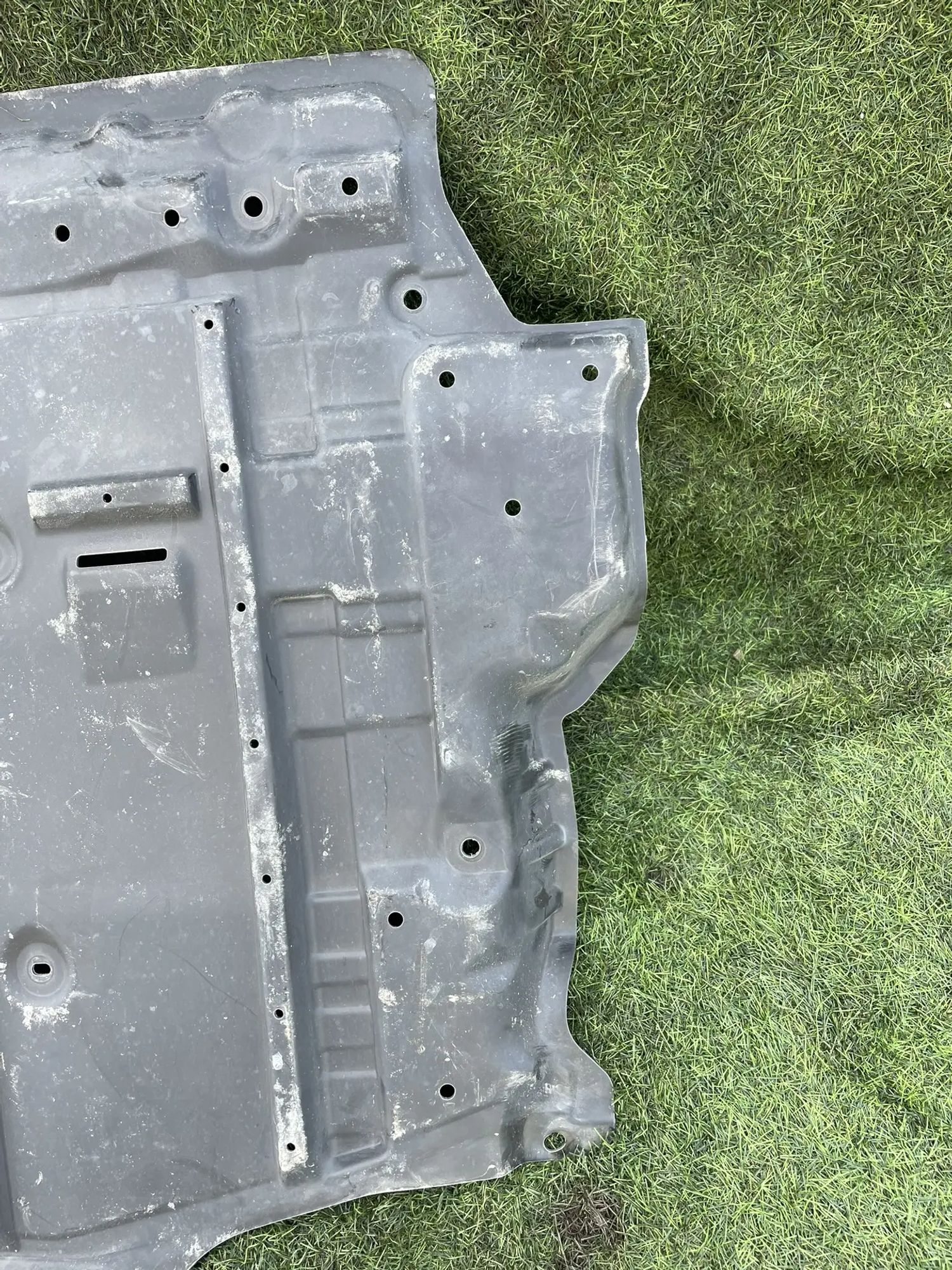 https://ycs.partsauto.market/partsauto-images/thmbs/userImages/772e461030aea93f4dbb6447c0f924d3/part/daa1d9b7-1a42-4526-acea-f13fbb7dfe65_1775221344174.jpg