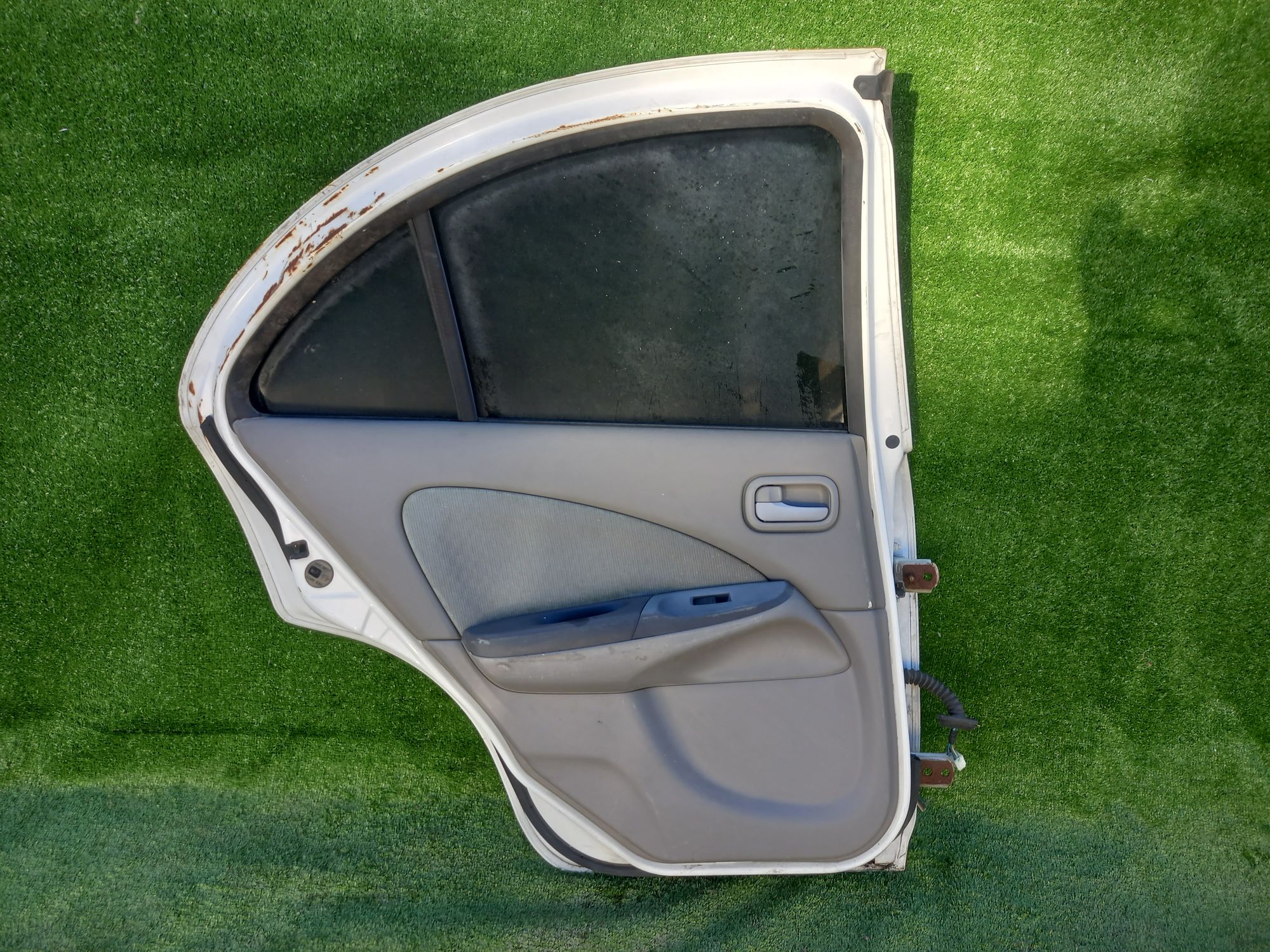 1076 дверь на NISSAN BLUEBIRD SYLPHY FG10, 9500 рублей, Невинномысск