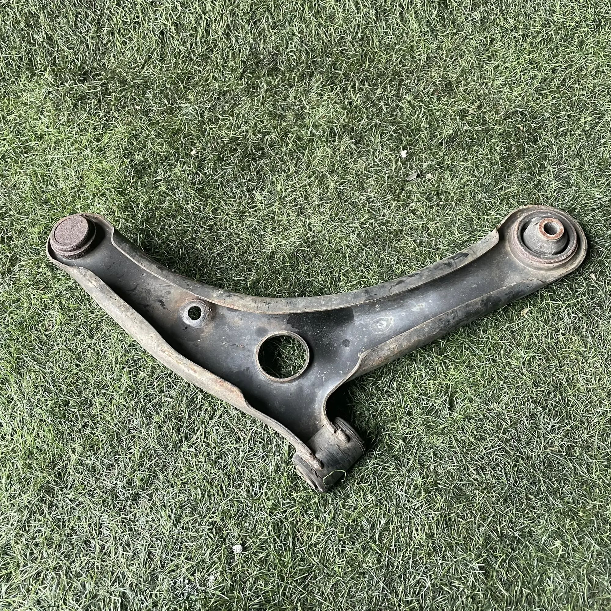 https://ycs.partsauto.market/partsauto-images/thmbs/userImages/772e461030aea93f4dbb6447c0f924d3/part/db986185-f954-4eb4-9cfb-1fb83916b8d9_1776932068533.jpg