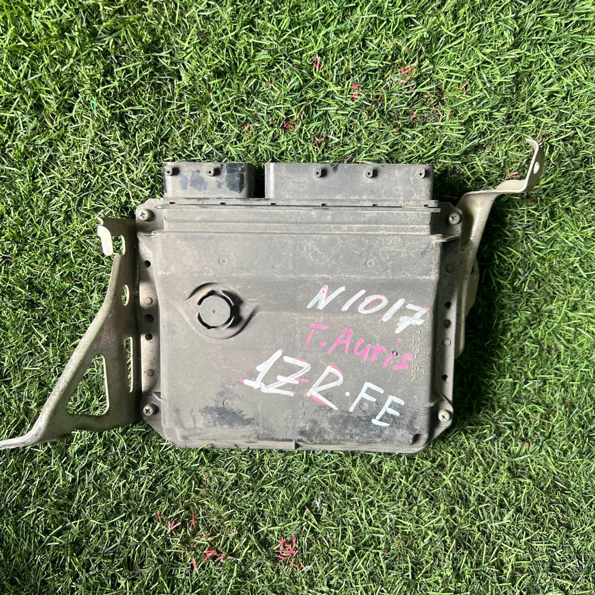 1017 Блок управления двигателем TOYOTA AURIS 1ZRFE, 1 рублей, Невинномысск