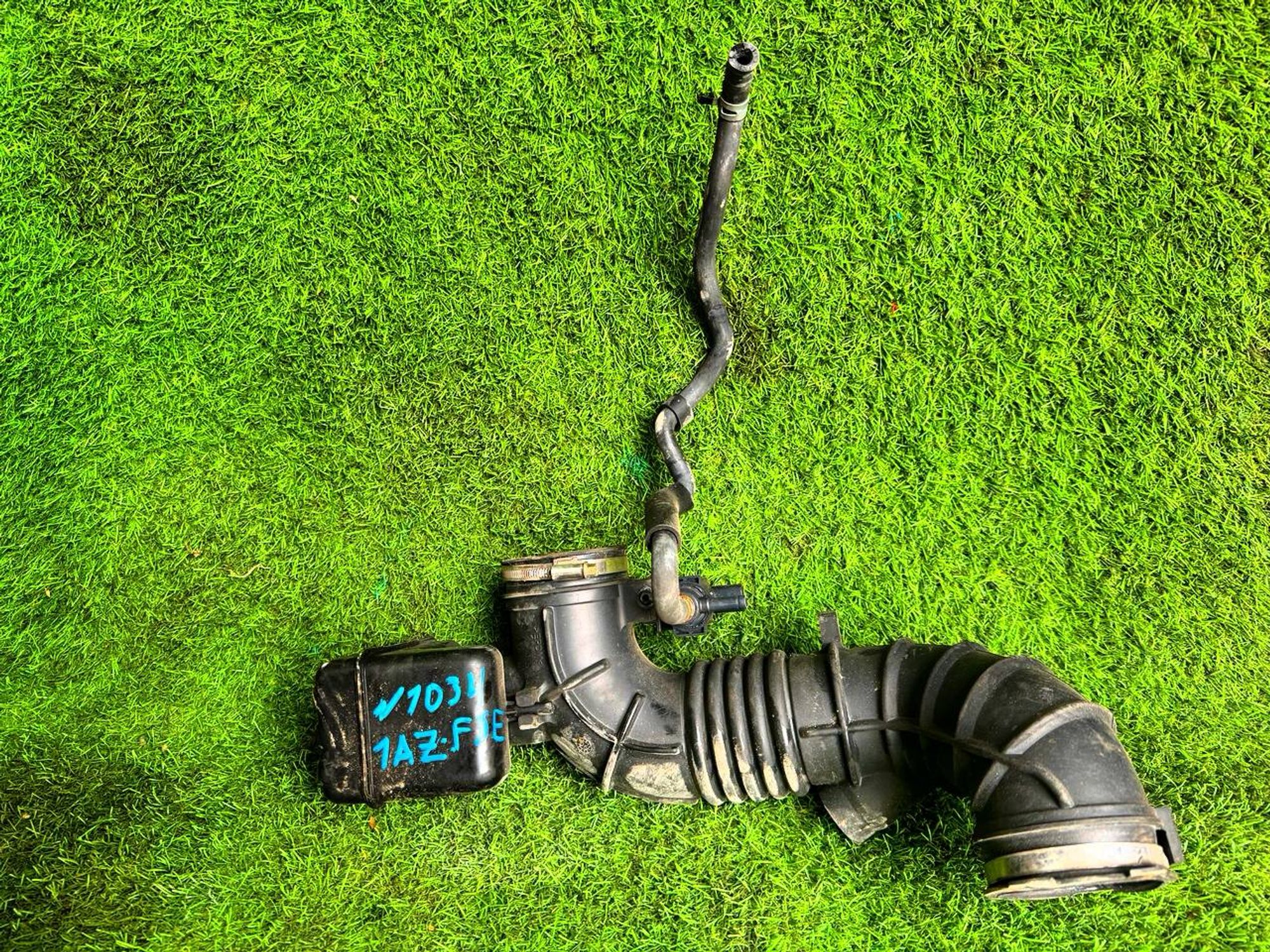 505 Патрубок воздушного фильтра 1788128240 1AZ-FSE U250, 5000 рублей, Невинномысск