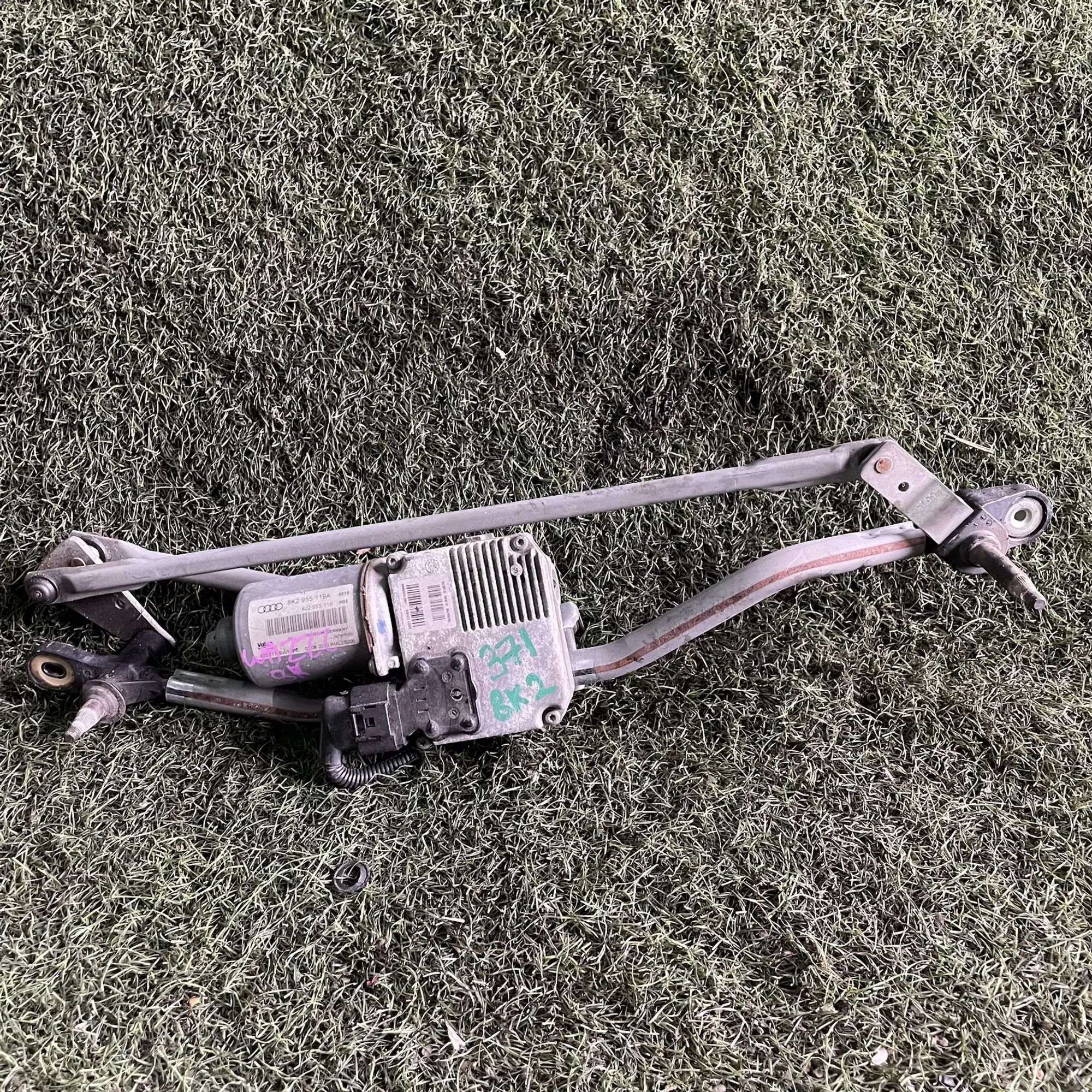 https://ycs.partsauto.market/partsauto-images/thmbs/userImages/772e461030aea93f4dbb6447c0f924d3/part/dbd94e06-5650-45e5-a880-f3de1918f5a9_1778830176685.jpg