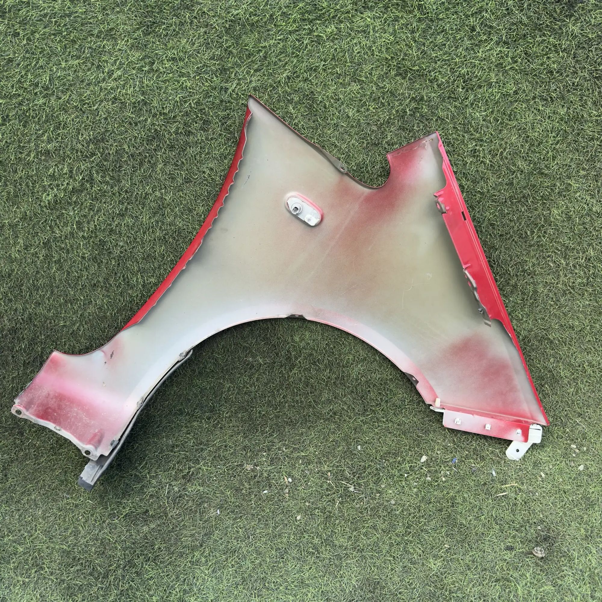 https://ycs.partsauto.market/partsauto-images/thmbs/userImages/772e461030aea93f4dbb6447c0f924d3/part/dbea1e0e-a4a4-4f18-a393-3c6f6855ff01_1778825574496.jpg