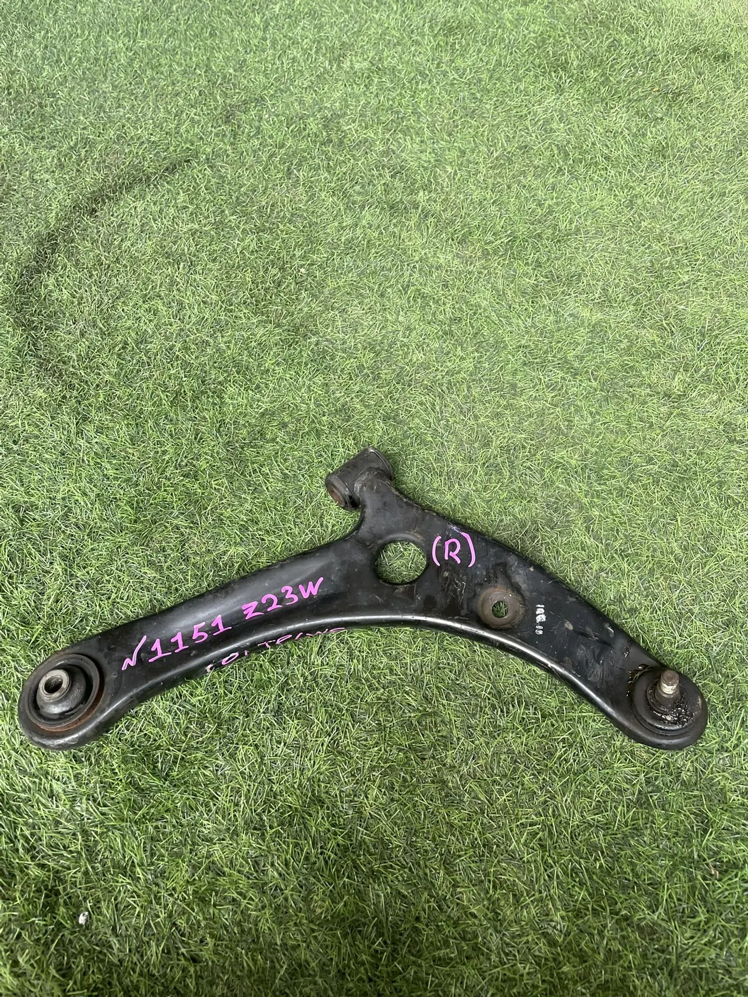 https://ycs.partsauto.market/partsauto-images/thmbs/userImages/772e461030aea93f4dbb6447c0f924d3/part/dbf8e8b4-1985-4a46-a5f5-139b0cc63816_1774429488074.jpg
