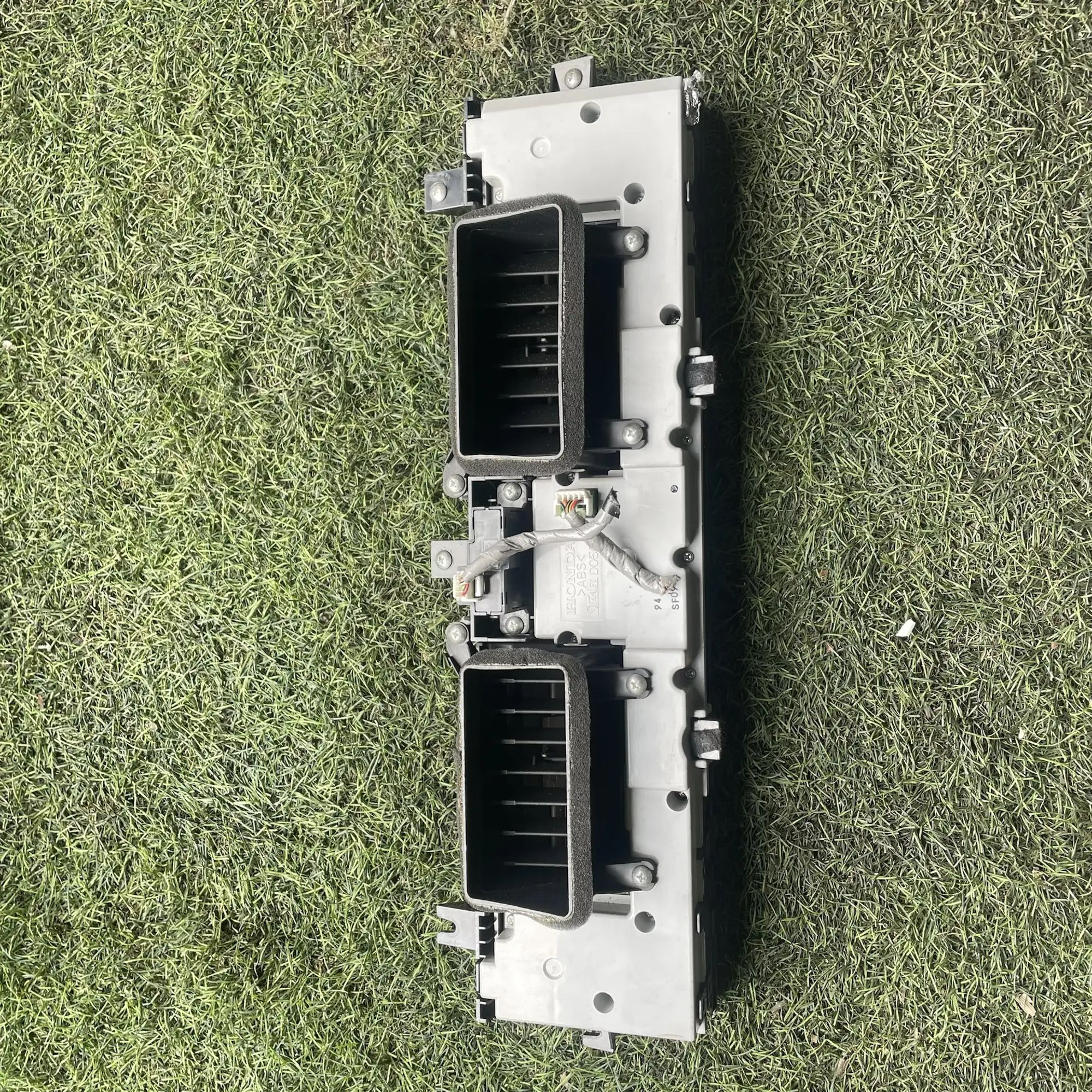 https://ycs.partsauto.market/partsauto-images/thmbs/userImages/772e461030aea93f4dbb6447c0f924d3/part/dc176752-9466-4b16-8d21-fbfa438c7879_1779098237681.jpg