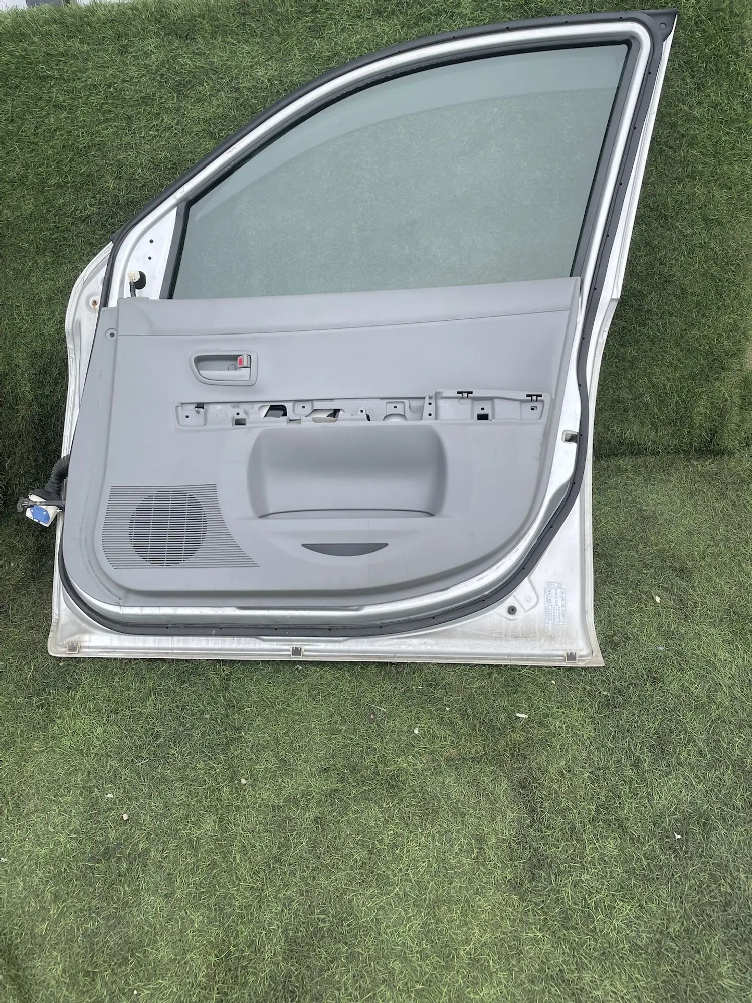 4215 Дверь передняя правая Mazda Demio DY3W ZJ 1.3 2002, 14500 рублей, Невинномысск