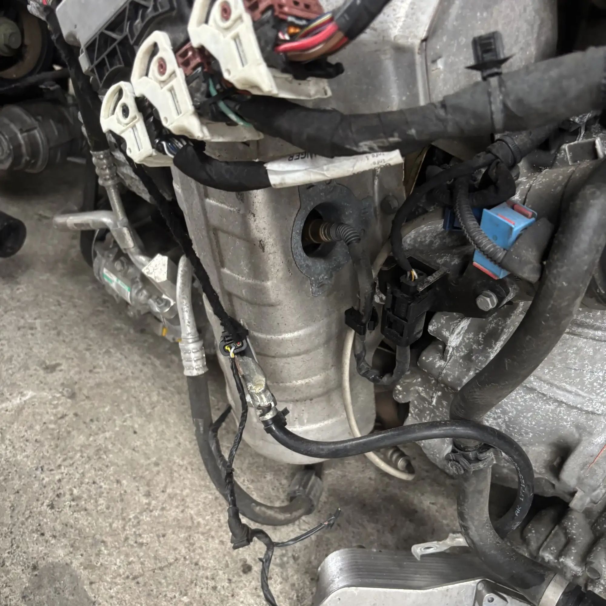 https://ycs.partsauto.market/partsauto-images/thmbs/userImages/772e461030aea93f4dbb6447c0f924d3/part/dc5f2322-a1e2-4098-a337-4b23a6ed8238_1778845655820.jpg
