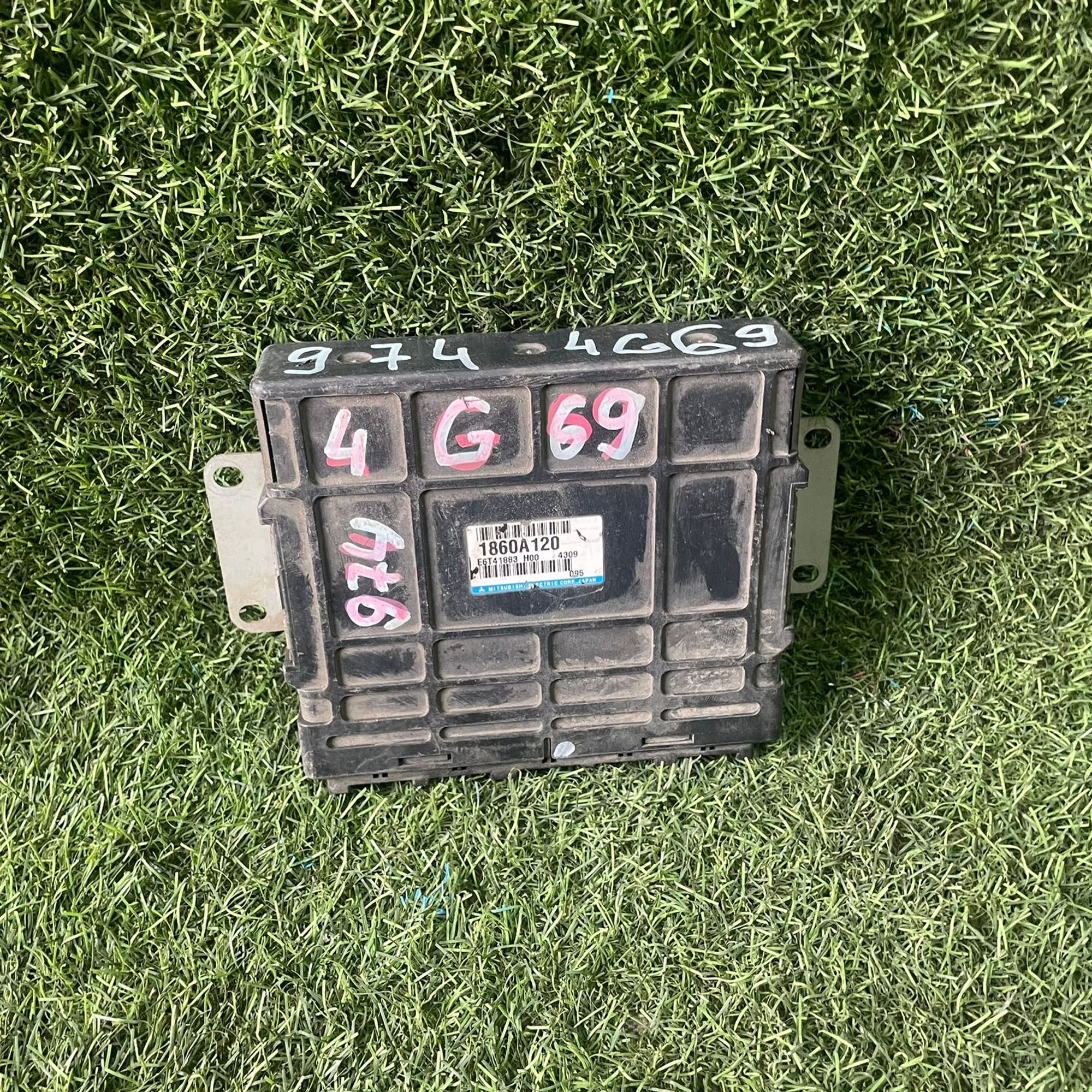 974 Блок управления двигателем MITSUBISHI 4G69, 1 рублей, Невинномысск