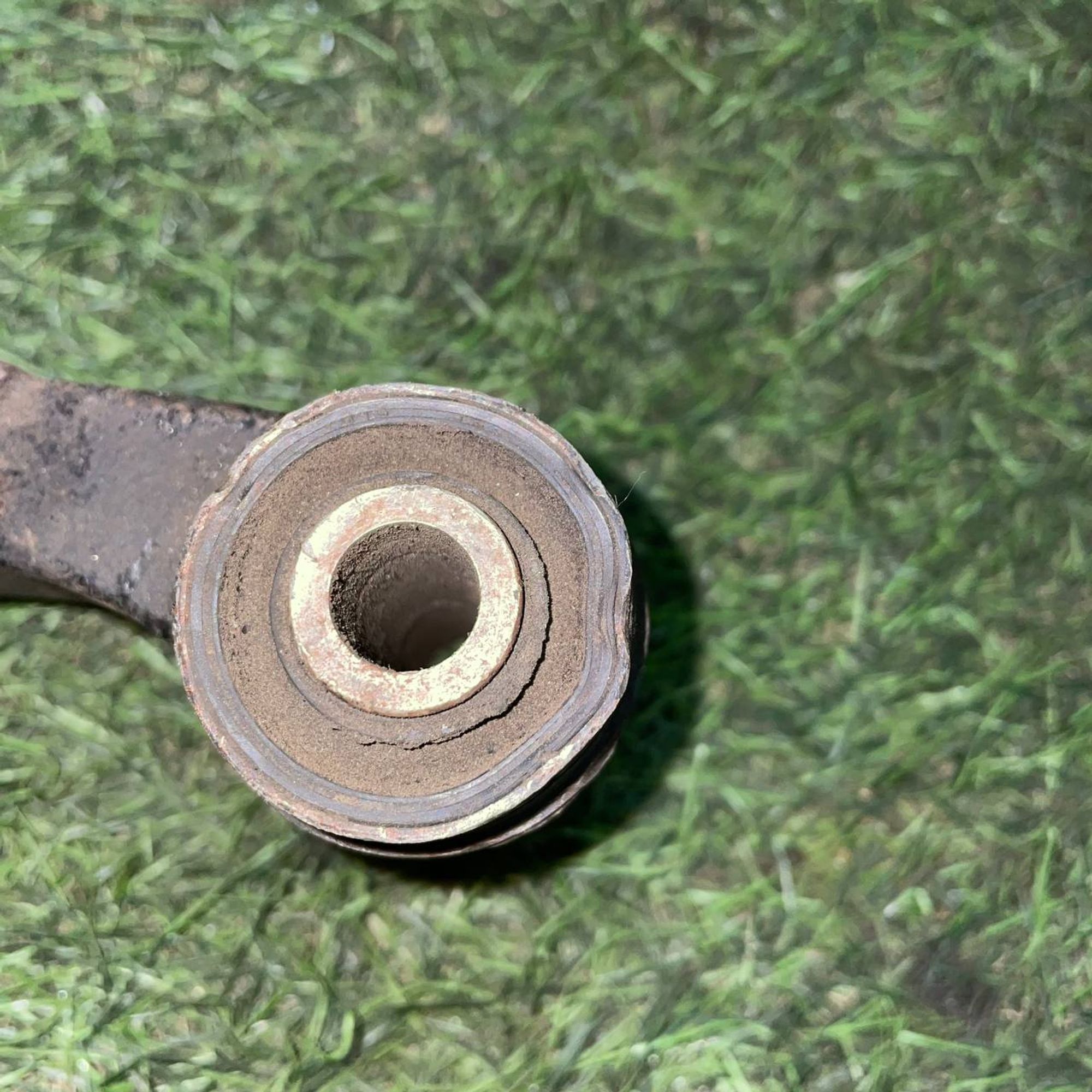 170 Рычаг передний левый нижний NISSAN SKYLINE ER33, 1 рублей, Невинномысск