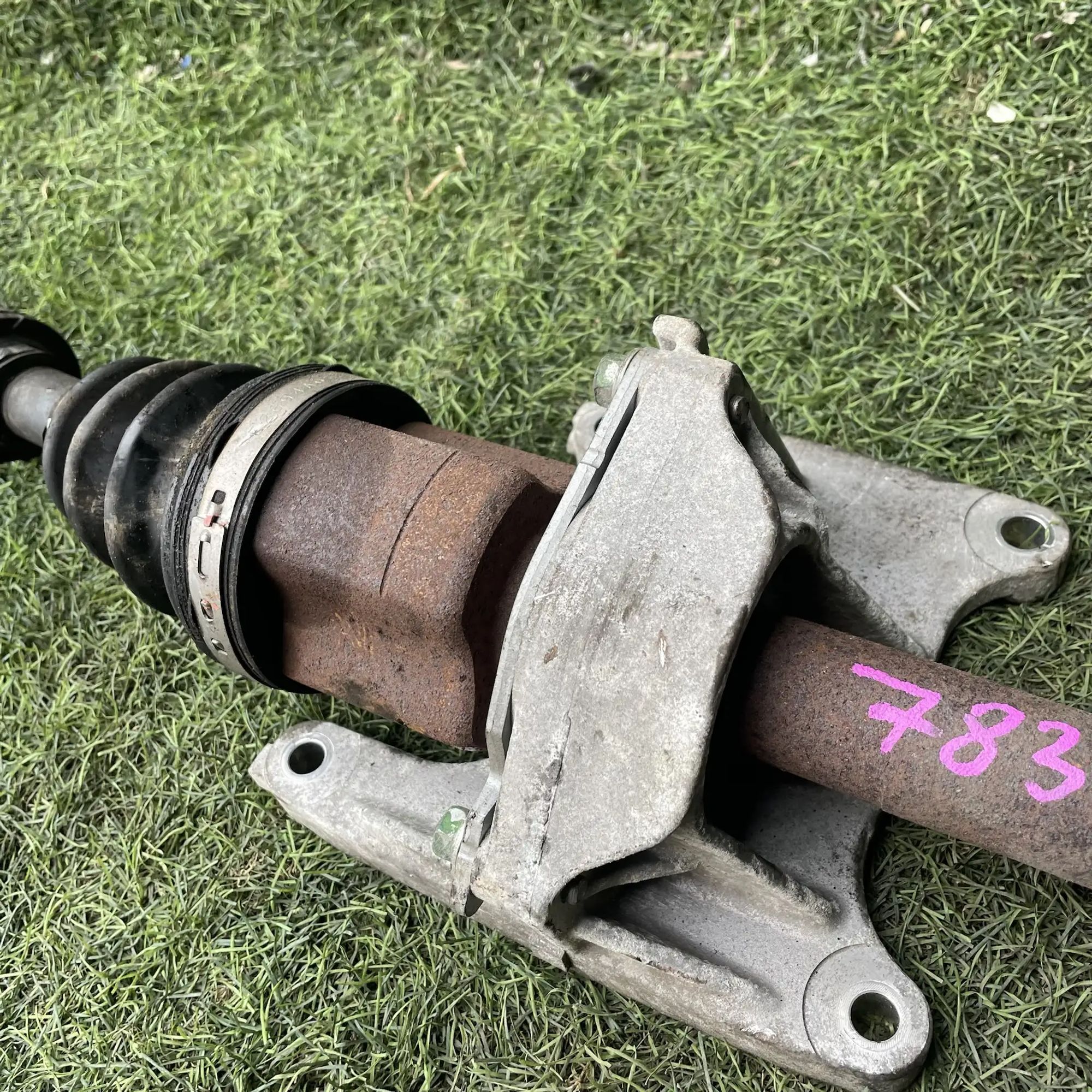 https://ycs.partsauto.market/partsauto-images/thmbs/userImages/772e461030aea93f4dbb6447c0f924d3/part/ddab7e56-9407-4af8-a00a-cab9eb95b689_1779196636811.jpg