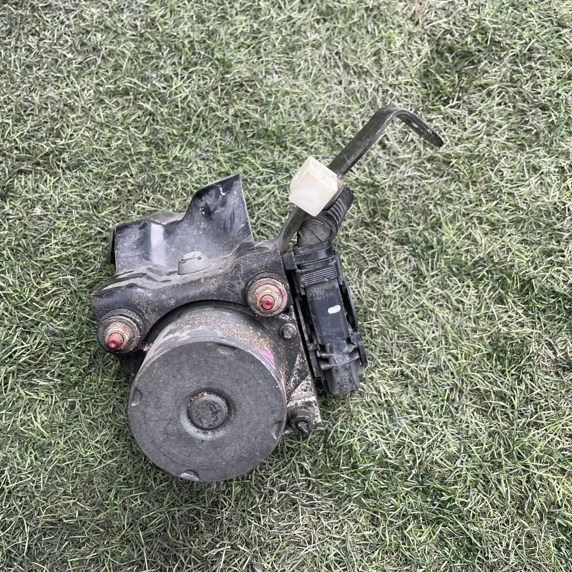 https://ycs.partsauto.market/partsauto-images/thmbs/userImages/772e461030aea93f4dbb6447c0f924d3/part/ddf6102f-98a8-4af8-aeae-d840c59ec6c0_1779188489411.jpg
