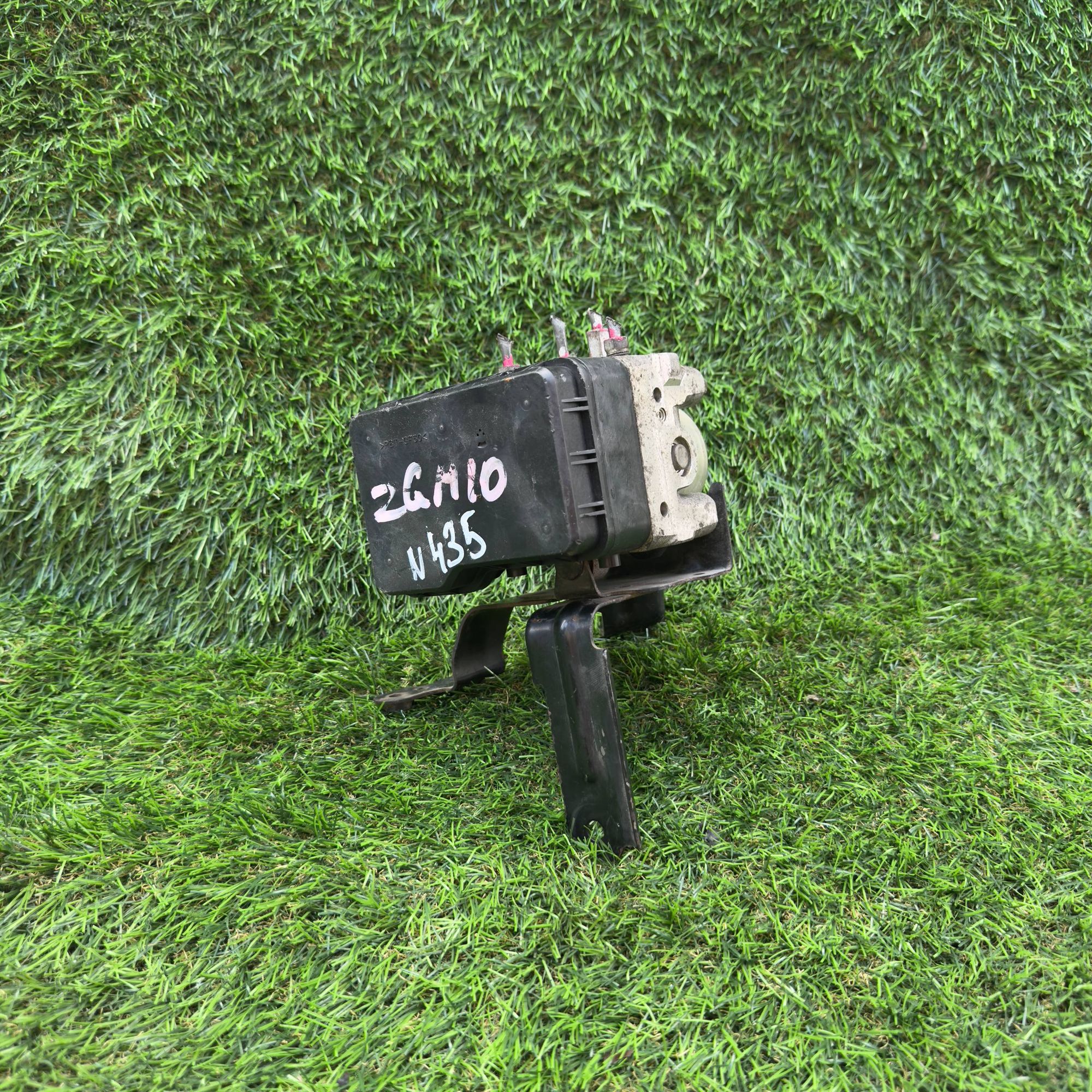 435 Блок ABS TOYOTA ISIS 	ZGM10, 1 рублей, Невинномысск