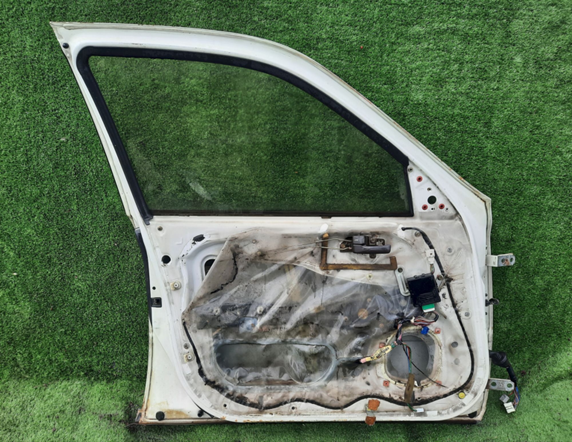 2001 дверь на TOYOTA CRESTA GX90, 6500 рублей, Невинномысск