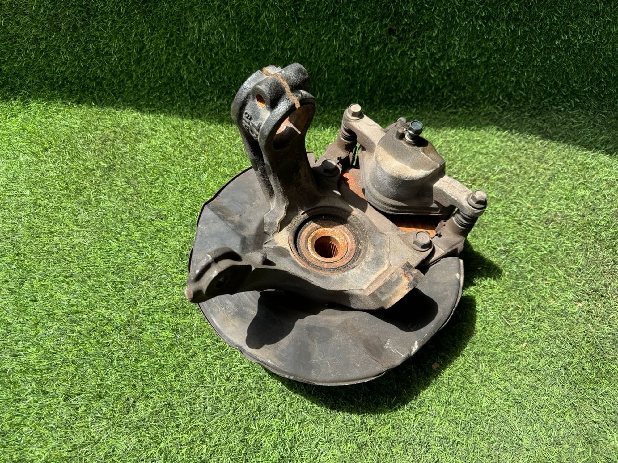 1033 Цапфа передняя левая Honda Stepwgn RF1, 6500 рублей, Невинномысск