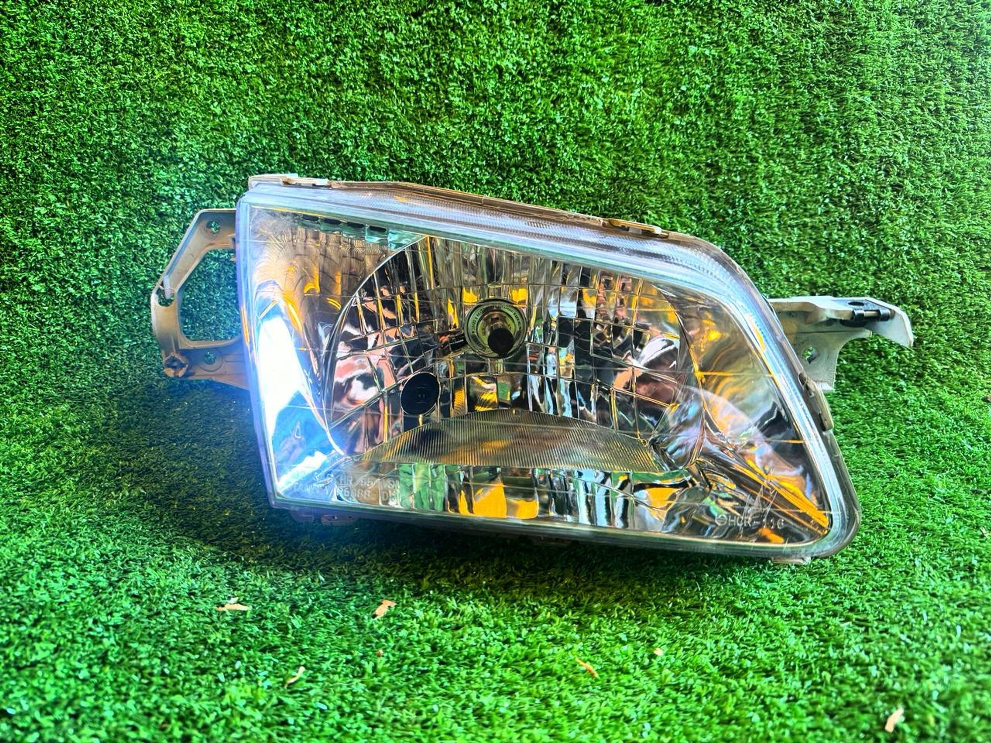 301 фара правая MAZDA FAMILIA BJ5W, 9000 рублей, Невинномысск