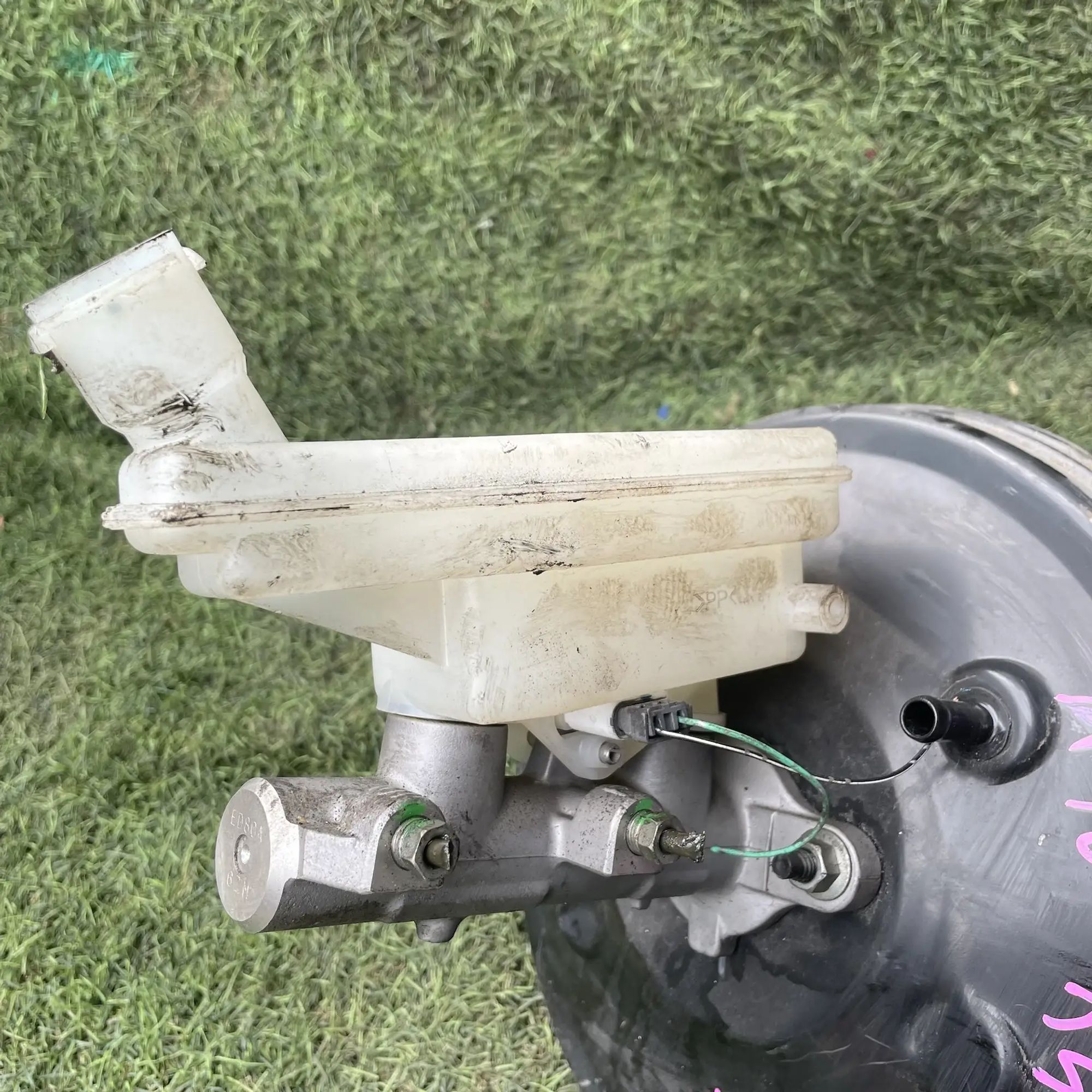 https://ycs.partsauto.market/partsauto-images/thmbs/userImages/772e461030aea93f4dbb6447c0f924d3/part/dee5afd2-f670-46c2-9888-2adf0ff9ff2b_1779176931516.jpg