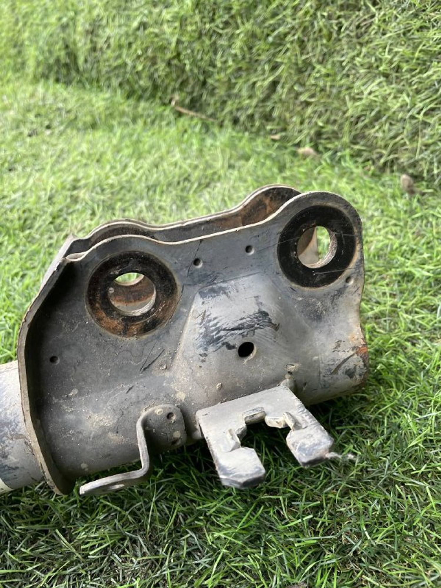 https://ycs.partsauto.market/partsauto-images/thmbs/userImages/772e461030aea93f4dbb6447c0f924d3/part/df5c29e8-714c-4810-82ca-aaac7e3948cb_1773814181300.jpg