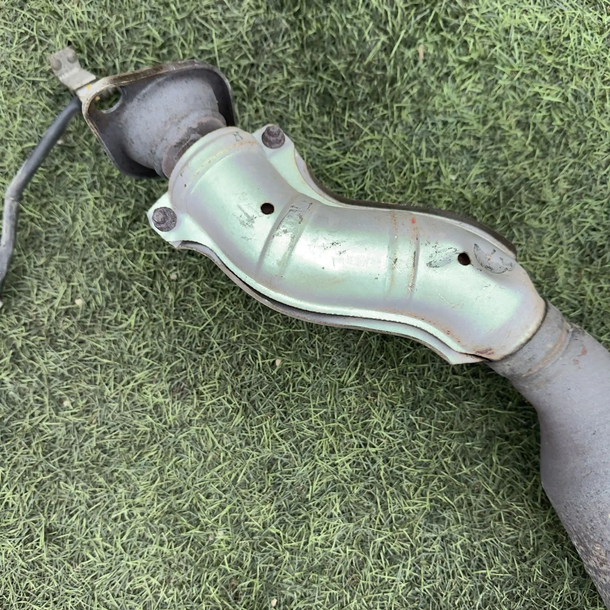 https://ycs.partsauto.market/partsauto-images/thmbs/userImages/772e461030aea93f4dbb6447c0f924d3/part/df8aeb5a-0526-49c5-afcb-2bfc5da89a65_1778063471124.jpg