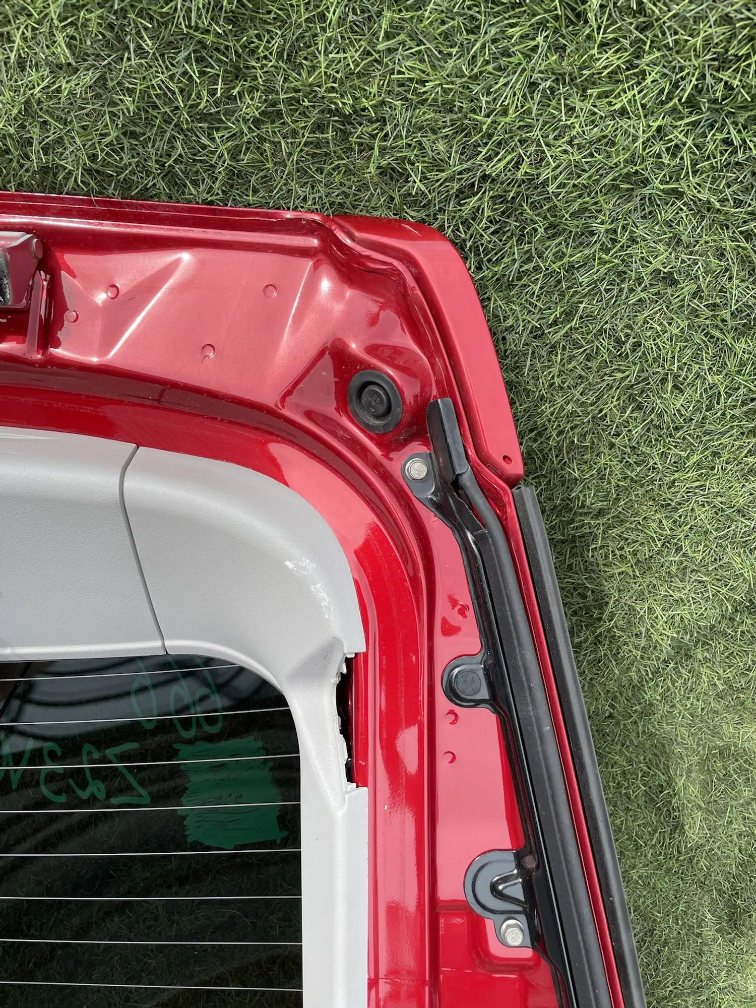 https://ycs.partsauto.market/partsauto-images/thmbs/userImages/772e461030aea93f4dbb6447c0f924d3/part/dfaf60ec-8127-448b-b938-d0dd989c6bbc_1778748482321.jpg