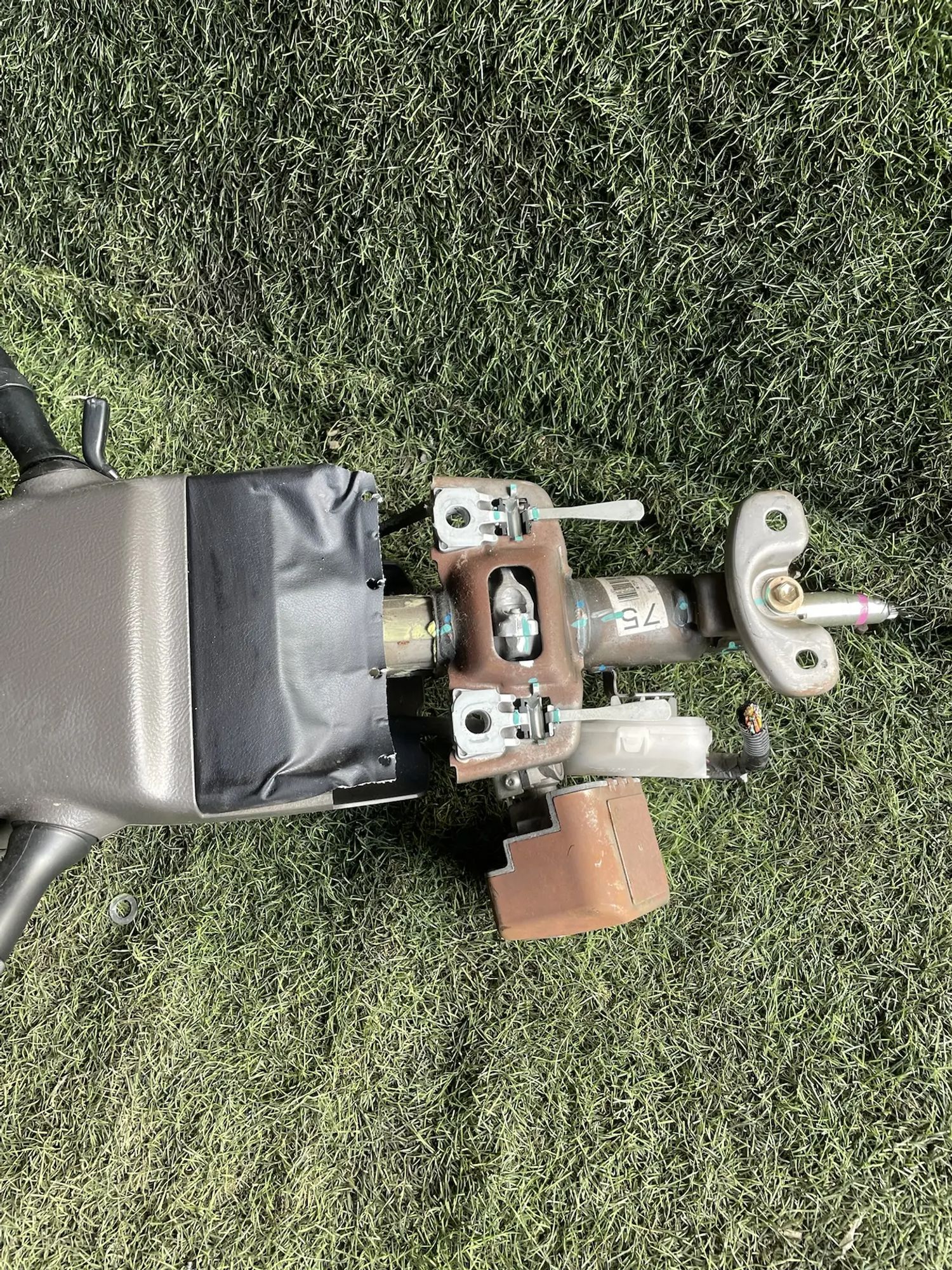 https://ycs.partsauto.market/partsauto-images/thmbs/userImages/772e461030aea93f4dbb6447c0f924d3/part/dfbb626d-895c-4b10-b829-372b5f8828a9_1778679015284.jpg