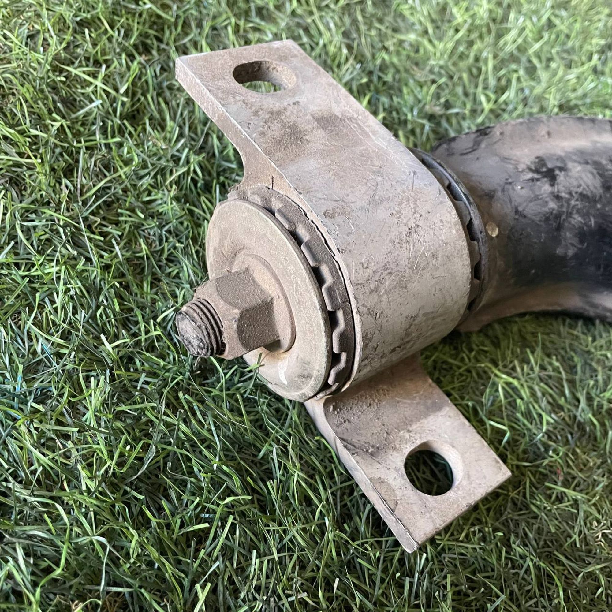 364 Рычаг передний правый нижний SUBARU IMPREZA GG2, 6000 рублей, Невинномысск