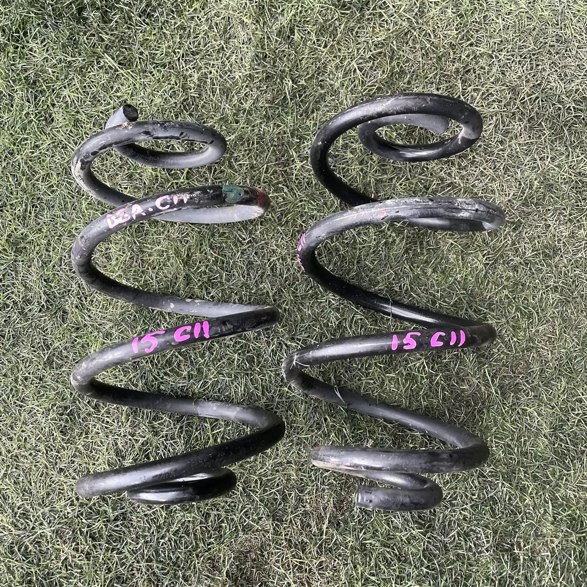 https://ycs.partsauto.market/partsauto-images/thmbs/userImages/772e461030aea93f4dbb6447c0f924d3/part/e0e350eb-2704-4aa2-8ab0-34bd44f5a0a1_1779260279482.jpg