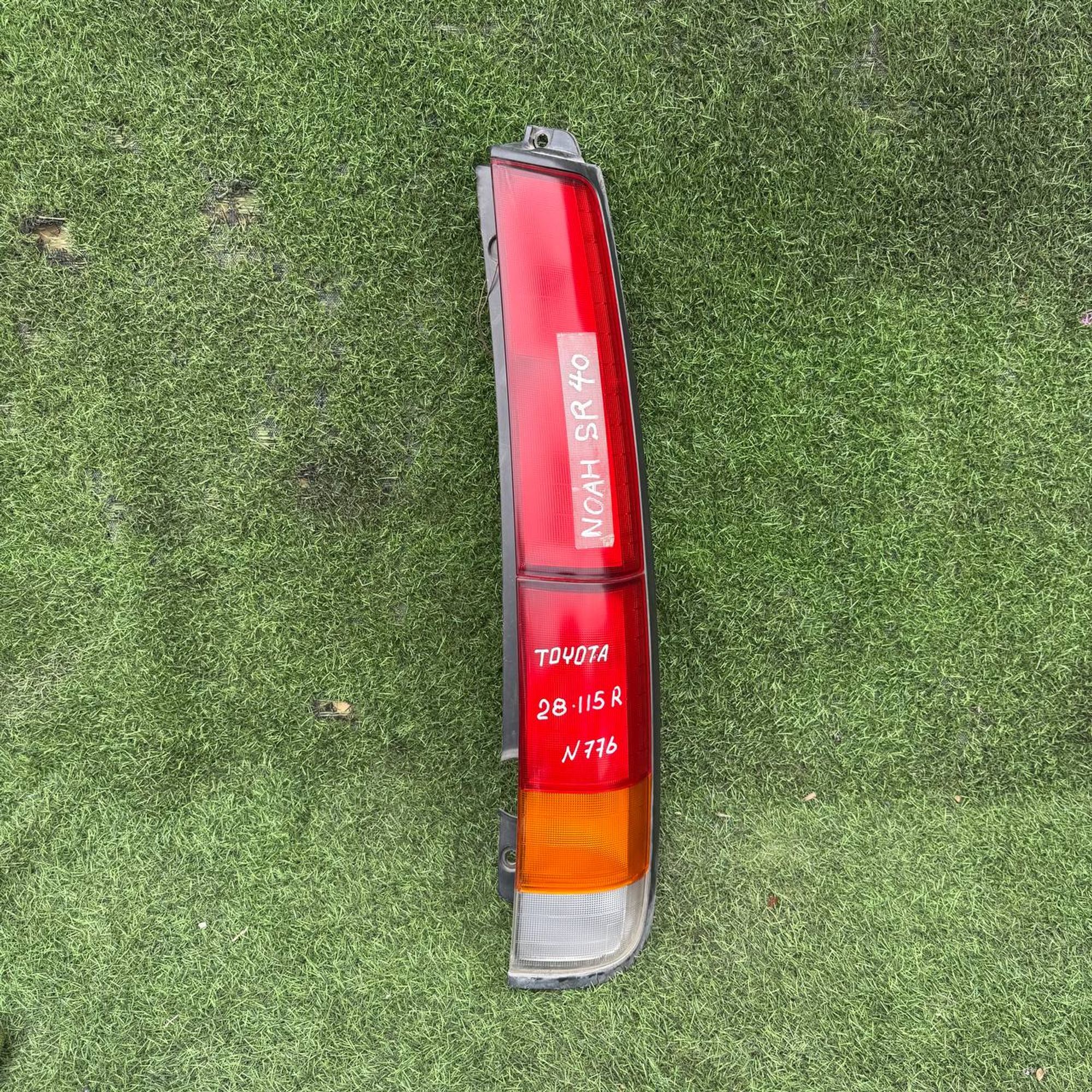 776 Фонарь задний правый TOYOTA NOAH SR40, 1 рублей, Невинномысск